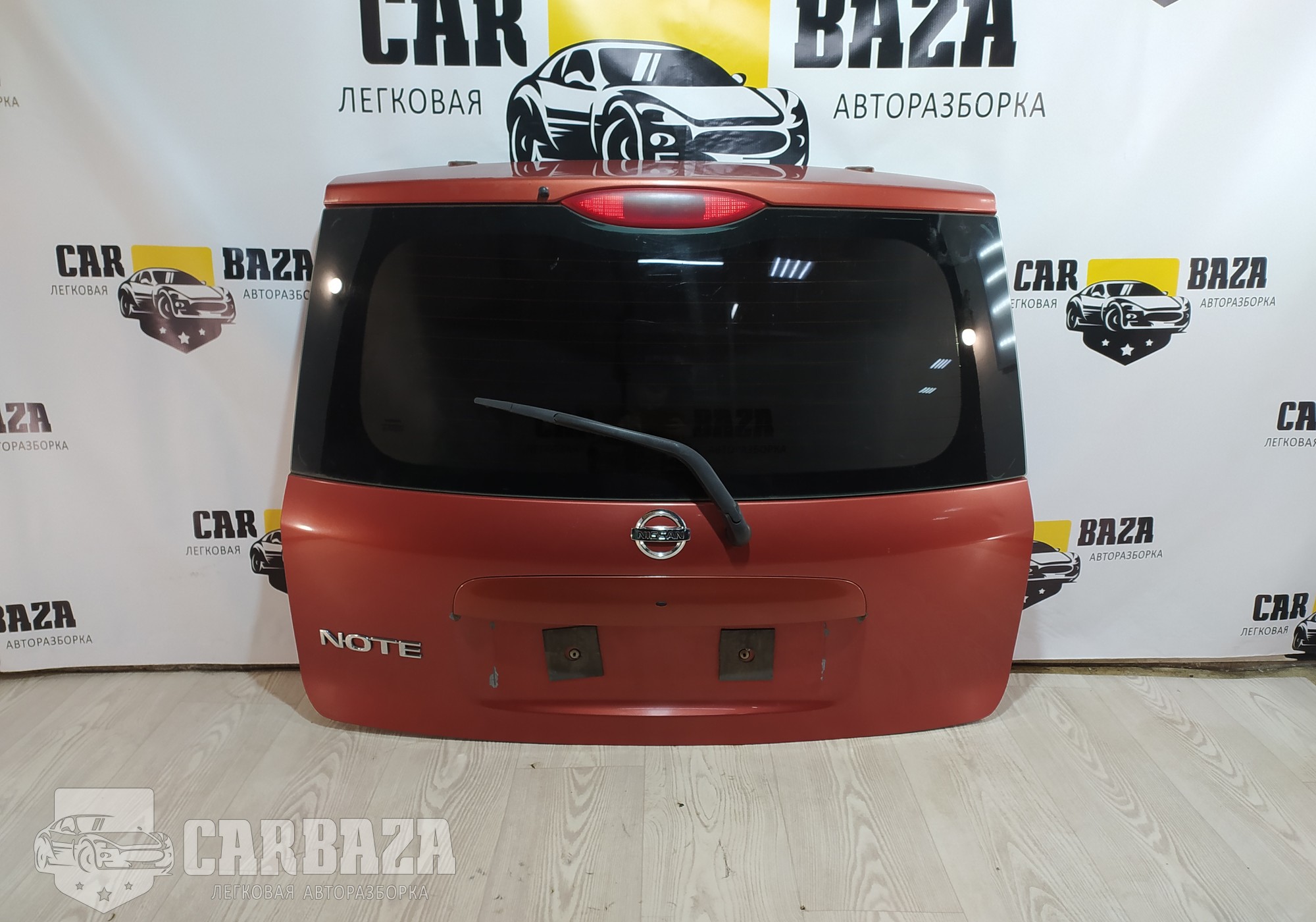 K01009U0MA Крышка багажника для Nissan Note I (с 2006 по 2013)