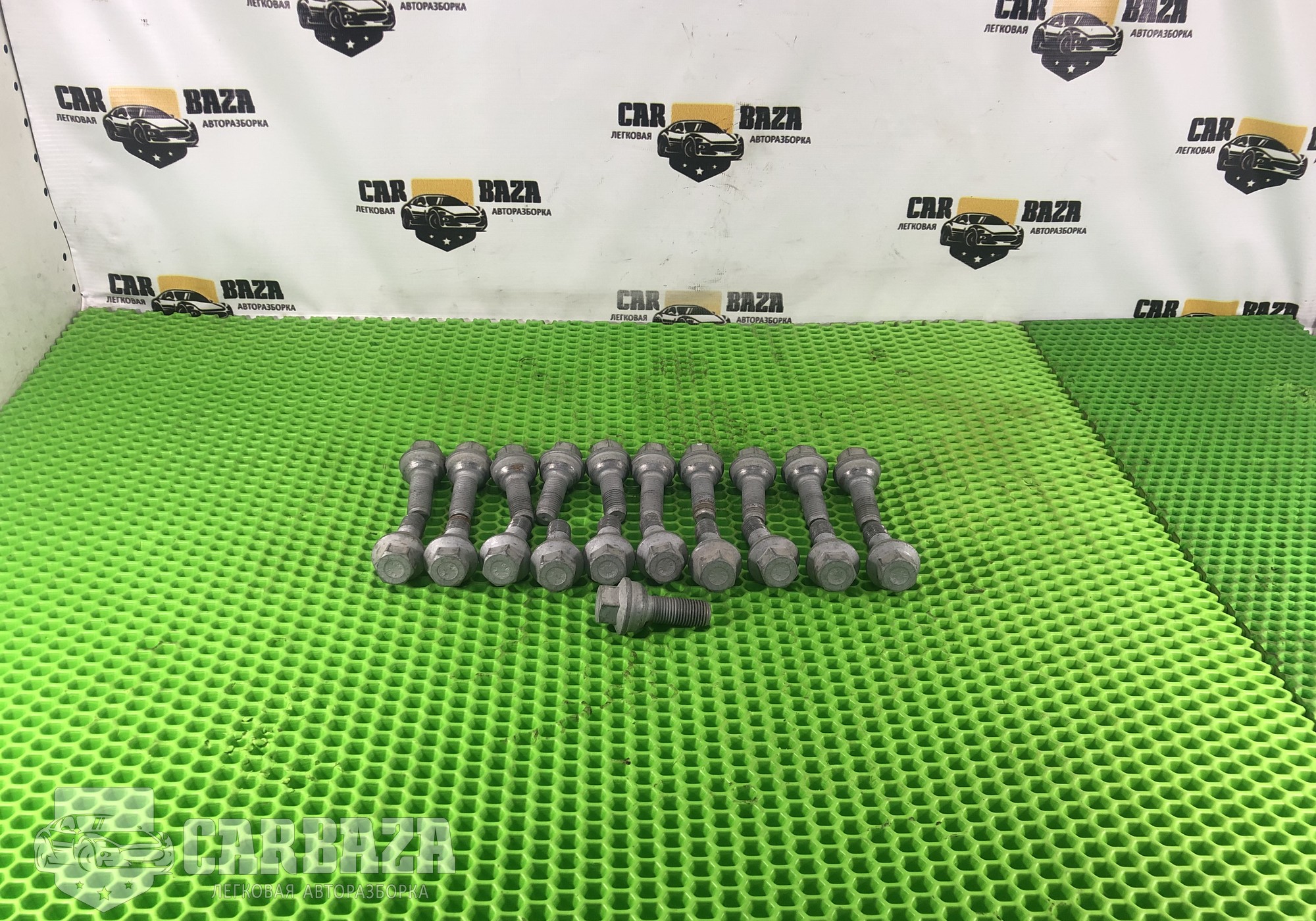 A0009902407 Болты колесные для Mercedes-Benz Sprinter