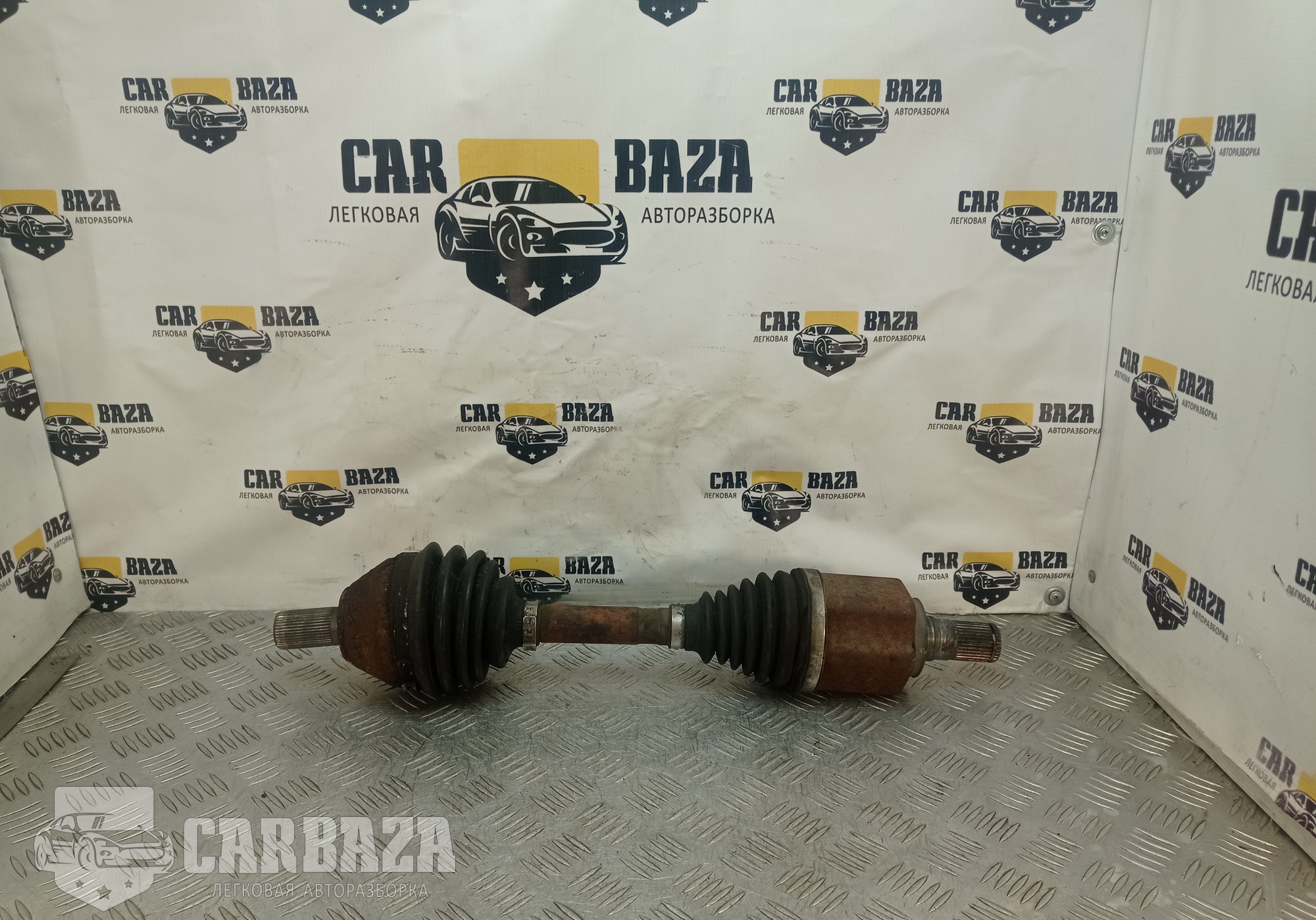 LR002621 Привод передний левый для Land Rover Freelander II (с 2006 по 2014)