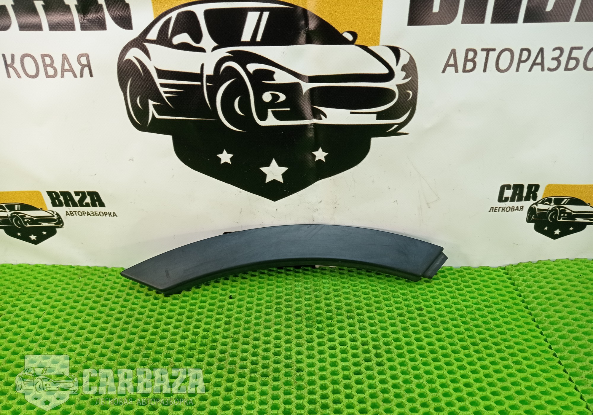 BJ3216A332AC Молдинг двери задний правый для Land Rover Range Rover Evoque (с 2011)