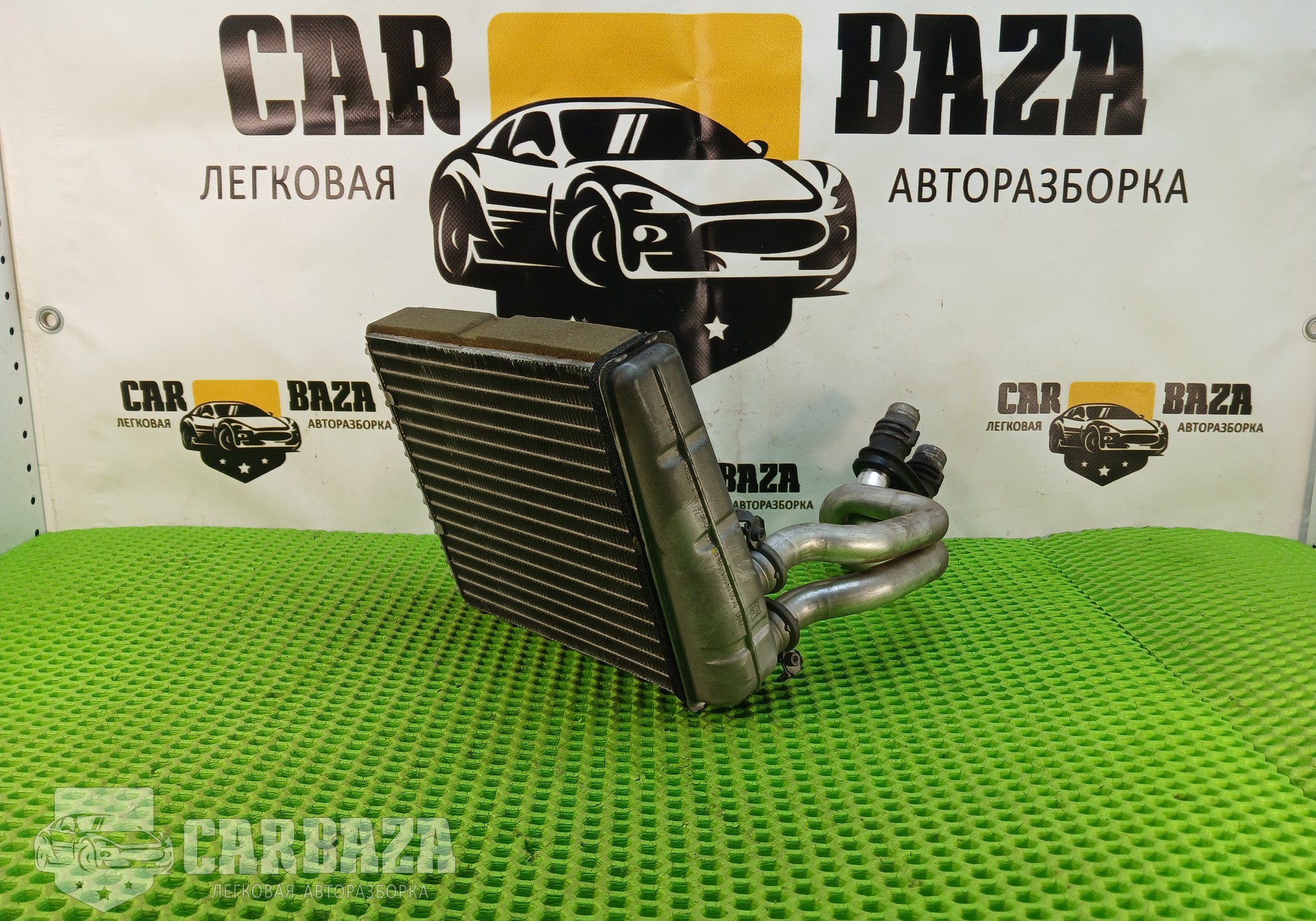 1K0819031 Радиатор отопителя