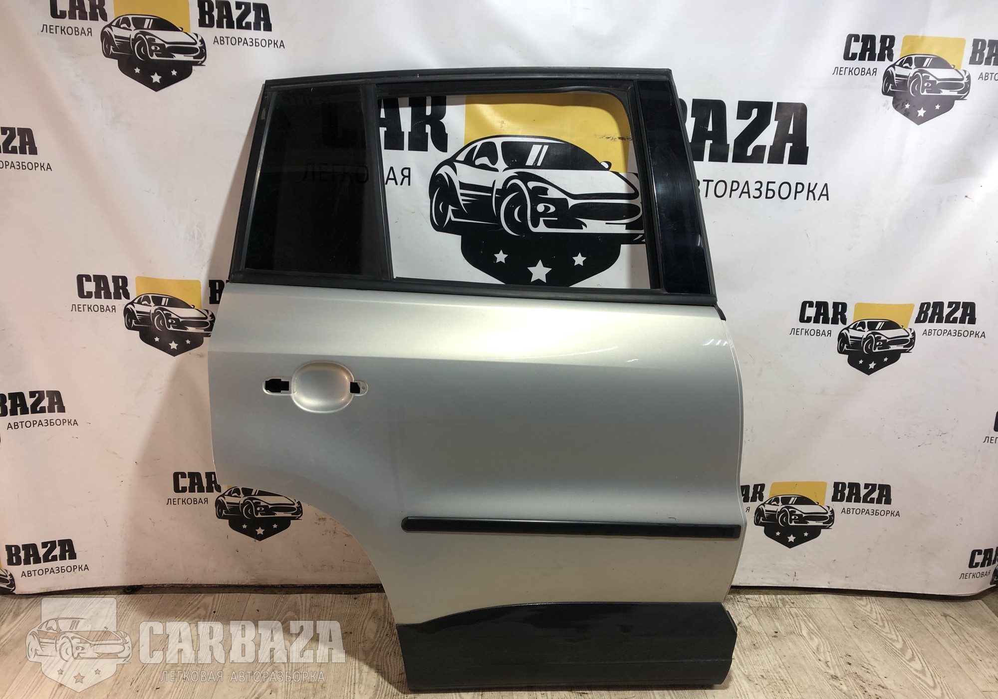 5N0833056A Дверь задняя правая для Volkswagen Tiguan I (с 2007 по 2017)