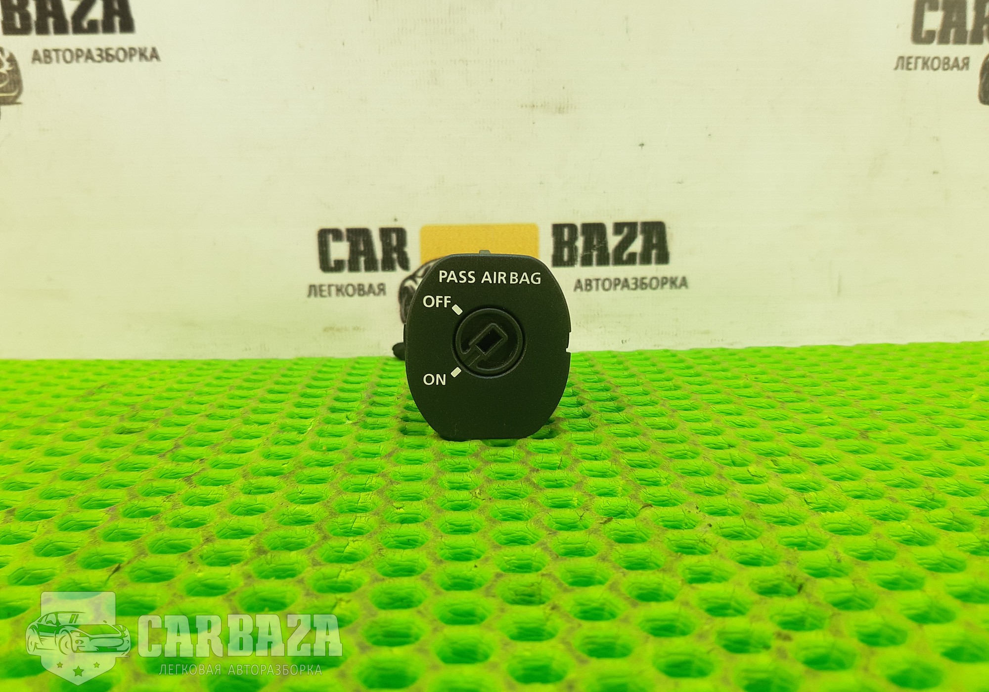 YWL500050PVJ Выключатель подушки безопасности для Land Rover Range Rover Sport I (с 2005 по 2013)