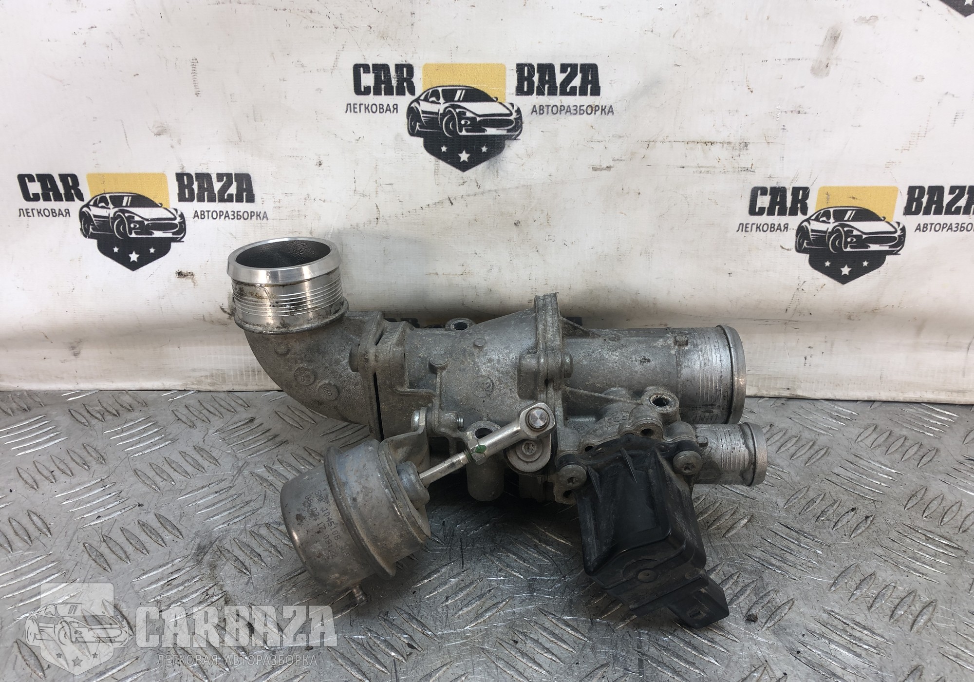 1043812S01 Клапан рециркуляции выхлопных газов для Land Rover