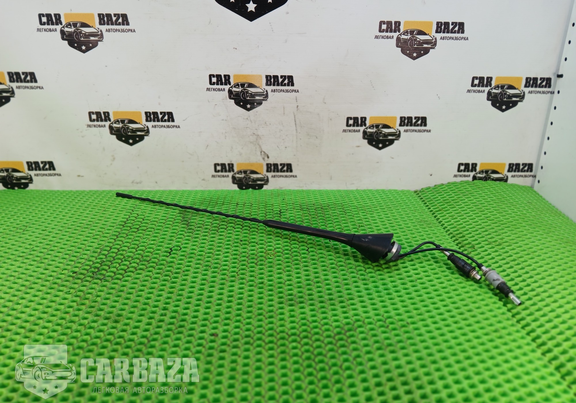 28216BA000 Антенна крыши для Nissan Primera P12 (с 2002)