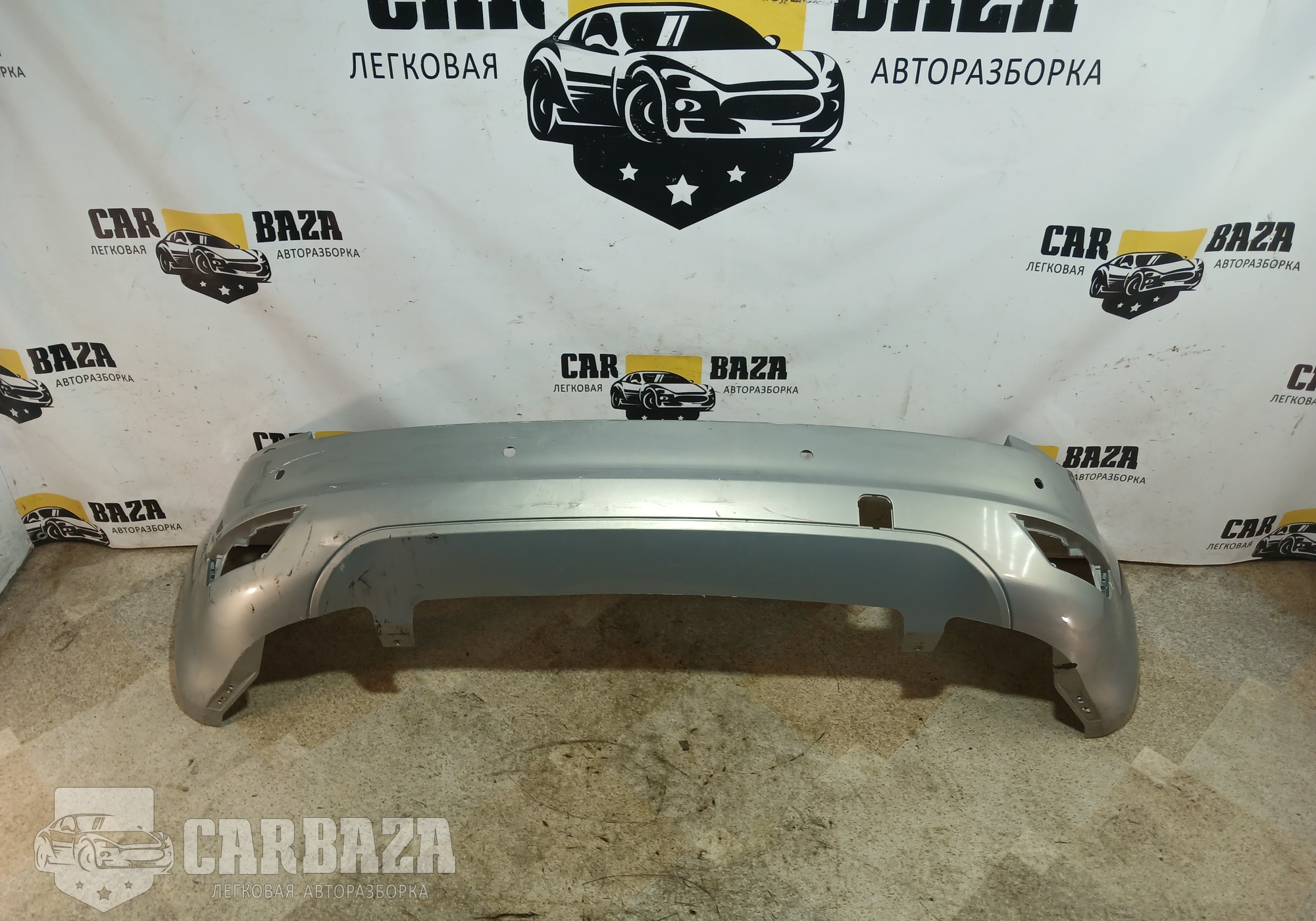 8M51A17906 Бампер задний для Ford Focus II (с 2004 по 2011)