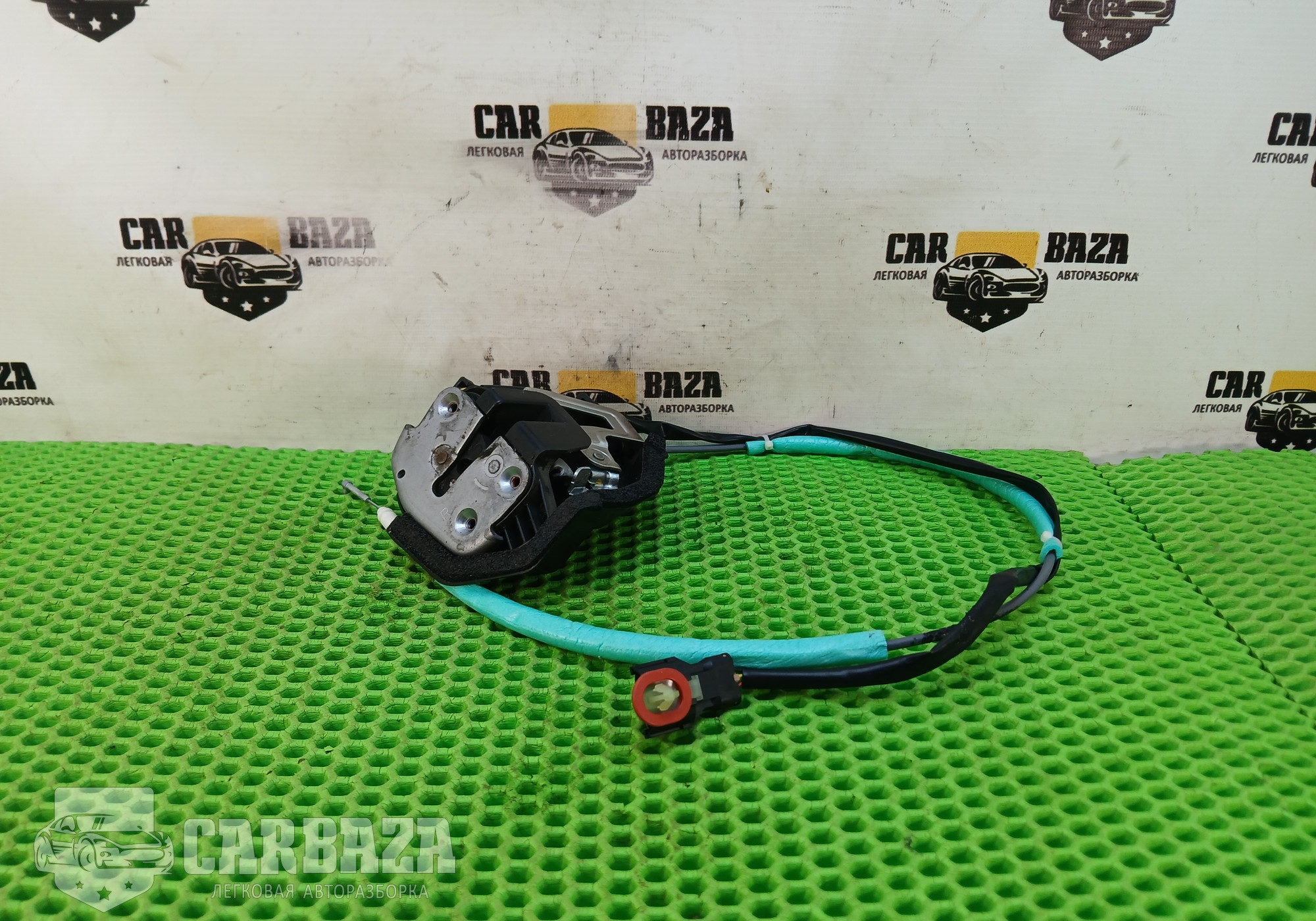 81420R0010 Замки двери задний правый для Kia Carnival III (с 2014 по 2021)