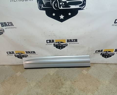 8H5221065AD Накладка передней левой двери для Land Rover Freelander II (с 2006 по 2014)