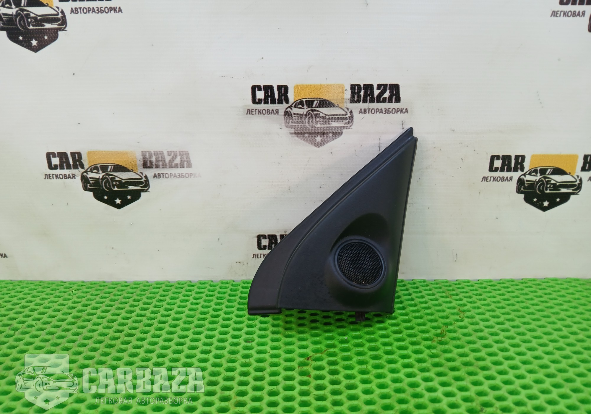 7221B588 Крышка зеркала правая для Mitsubishi Outlander III (с 2012)