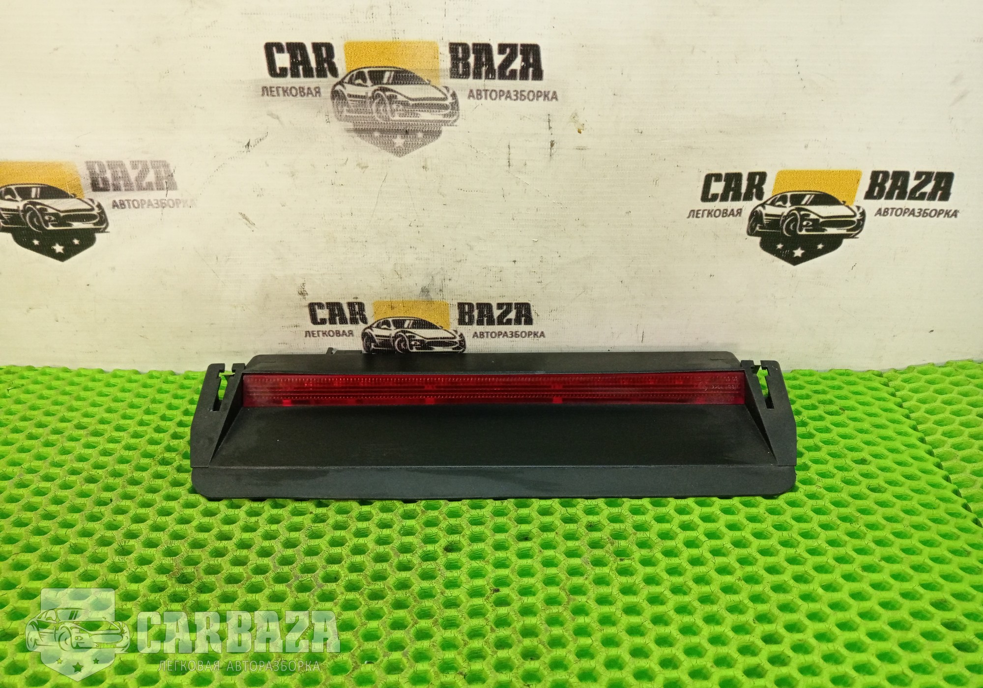 1K5945097B Фонарь стоп сигнала для Volkswagen Passat