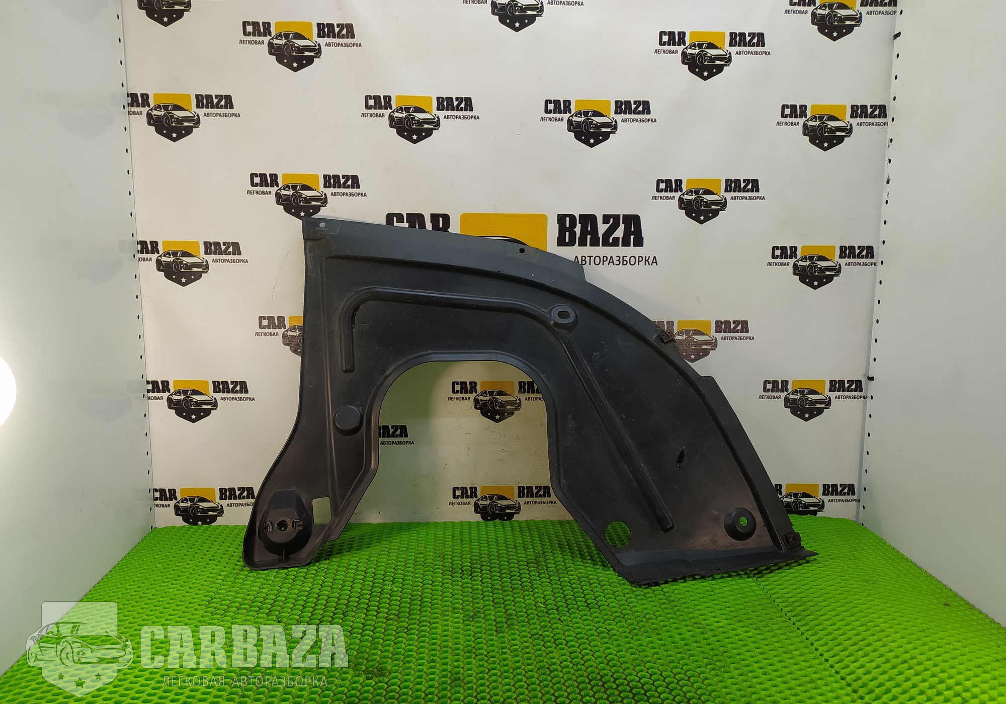 6RA825205 Пыльник для Skoda Rapid I (с 2012 по 2020)