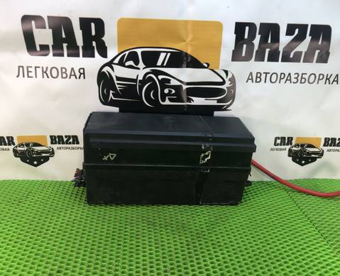 8H3214290AAA Блок предохранителей для Land Rover Range Rover Sport I (с 2005 по 2013)