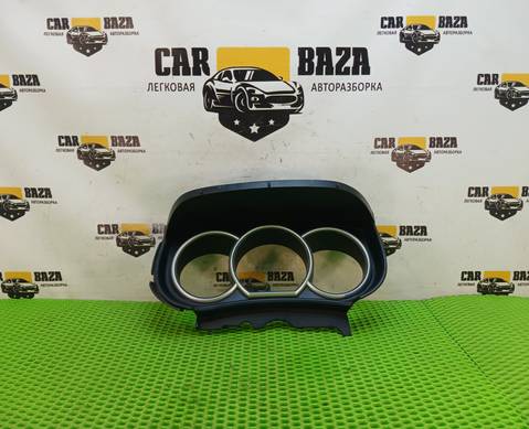 68240EL00A Накладка панели приборов С11 для Nissan Tiida I (с 2004 по 2014)