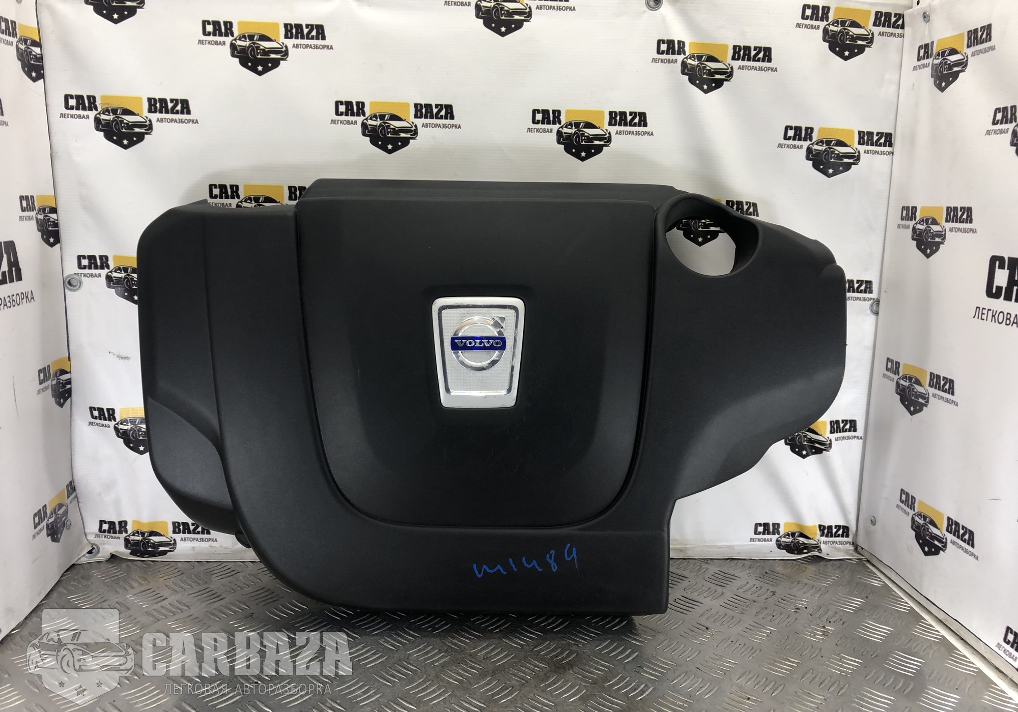 31319190 Крышка двигателя для Volvo V60
