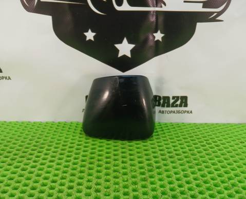 96313EM24A Накладка левого зеркала С11 для Nissan Tiida I (с 2004 по 2014)