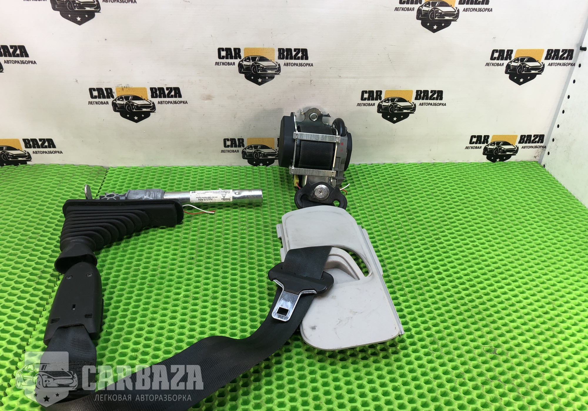 86884JD000 Ремень безопасности передний правый R для Nissan Qashqai J10 (с 2006 по 2013)