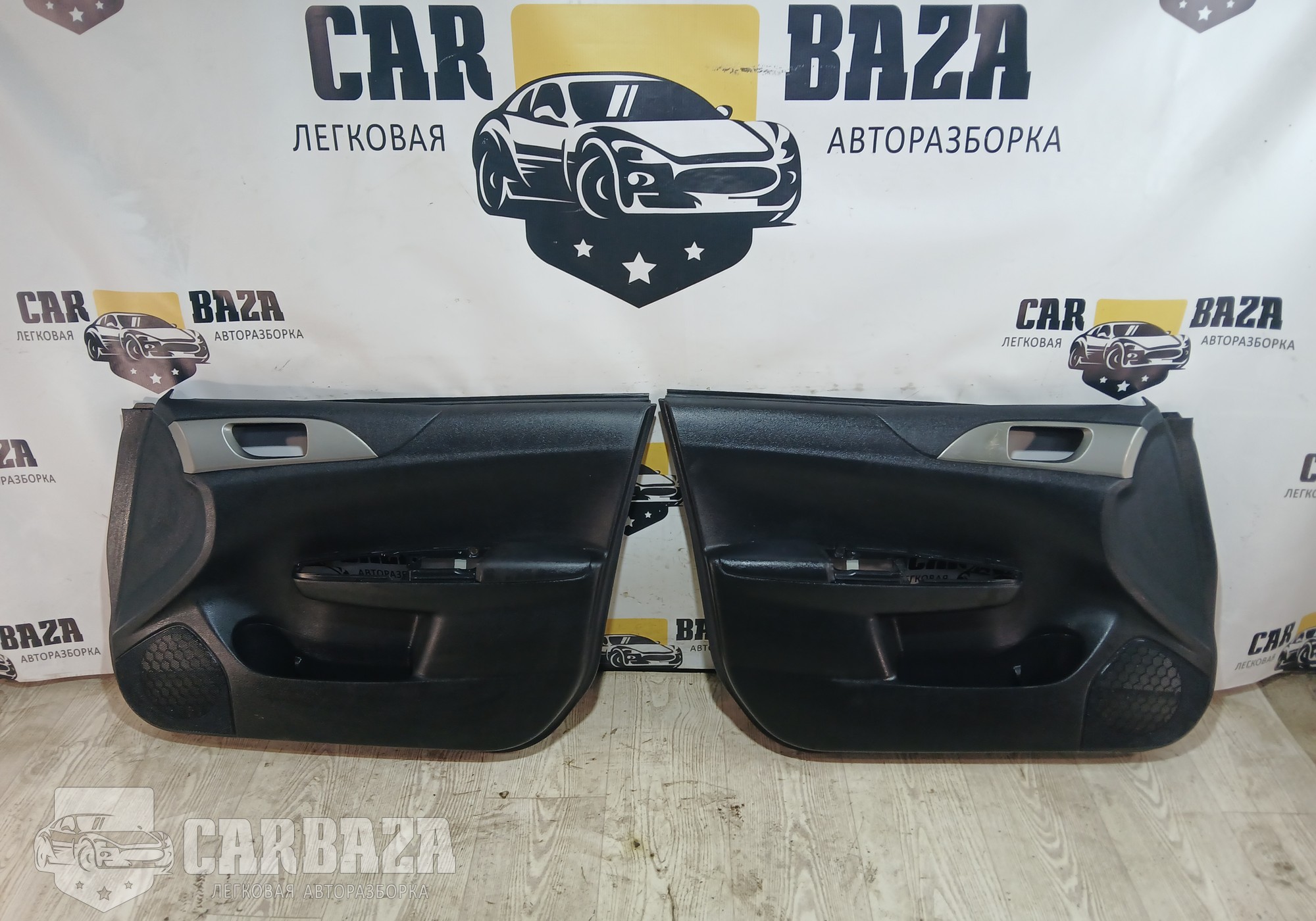 94218FG000 Обшивки передних дверей для Subaru Impreza III (с 2008 по 2011)