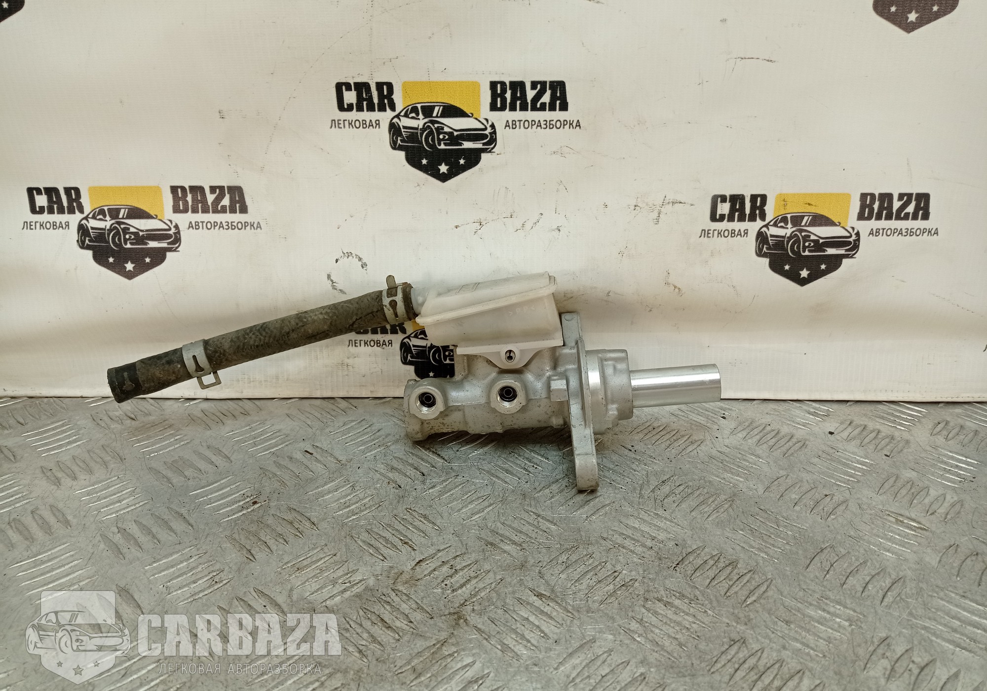 EG234340Z Главный тормозной цилиндр для Mazda CX-7 (с 2006 по 2012)