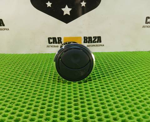 687607294R Дефлектор воздушный для Renault Duster