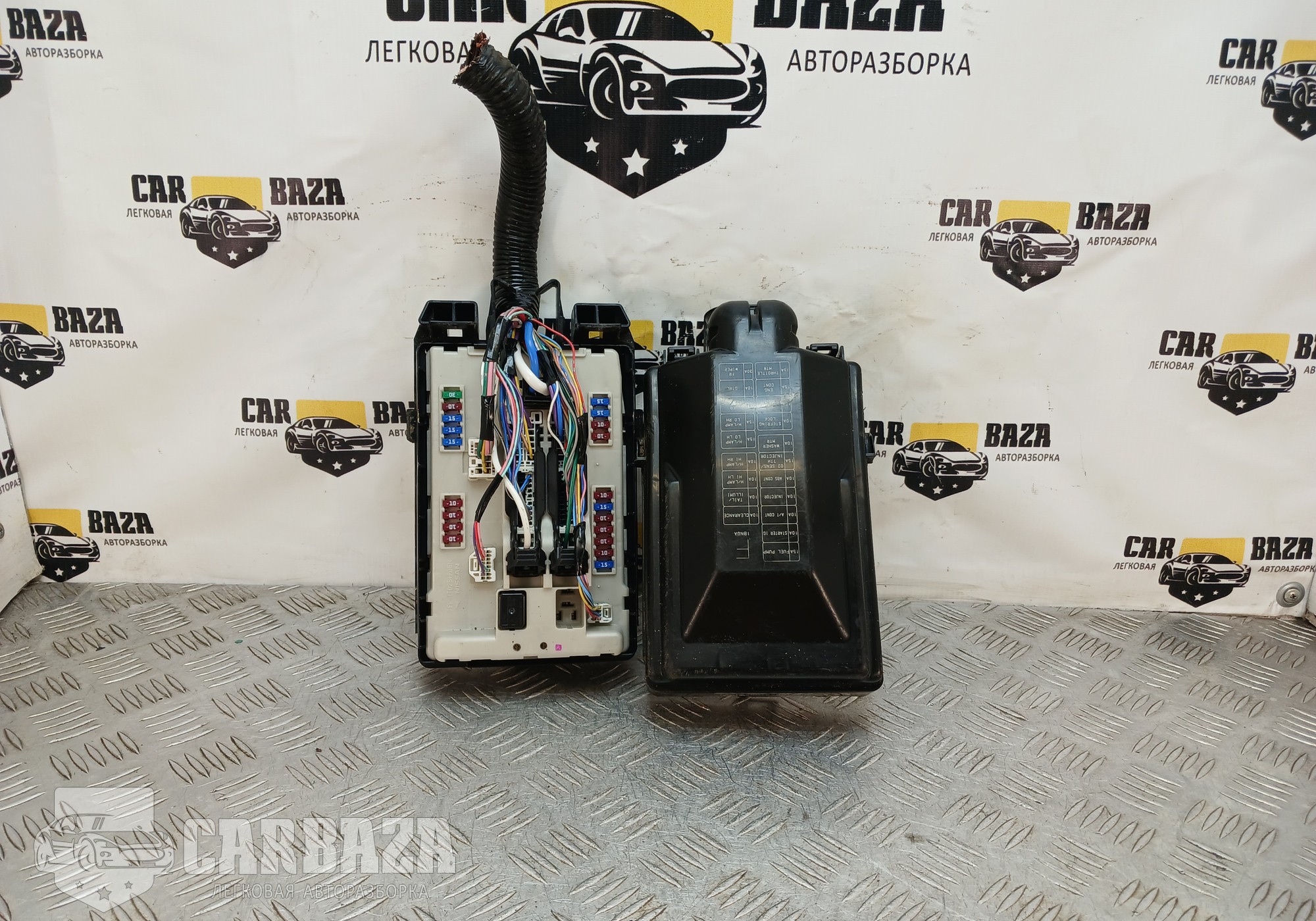 284B9JK000 Блок предохранителей