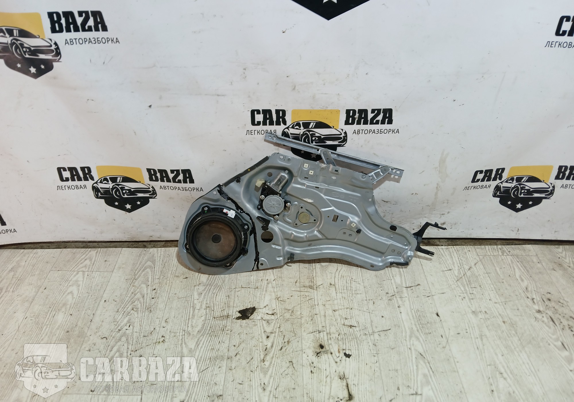 824022K001 Стеклоподъемник передний правый для Kia Soul I (с 2008 по 2014)