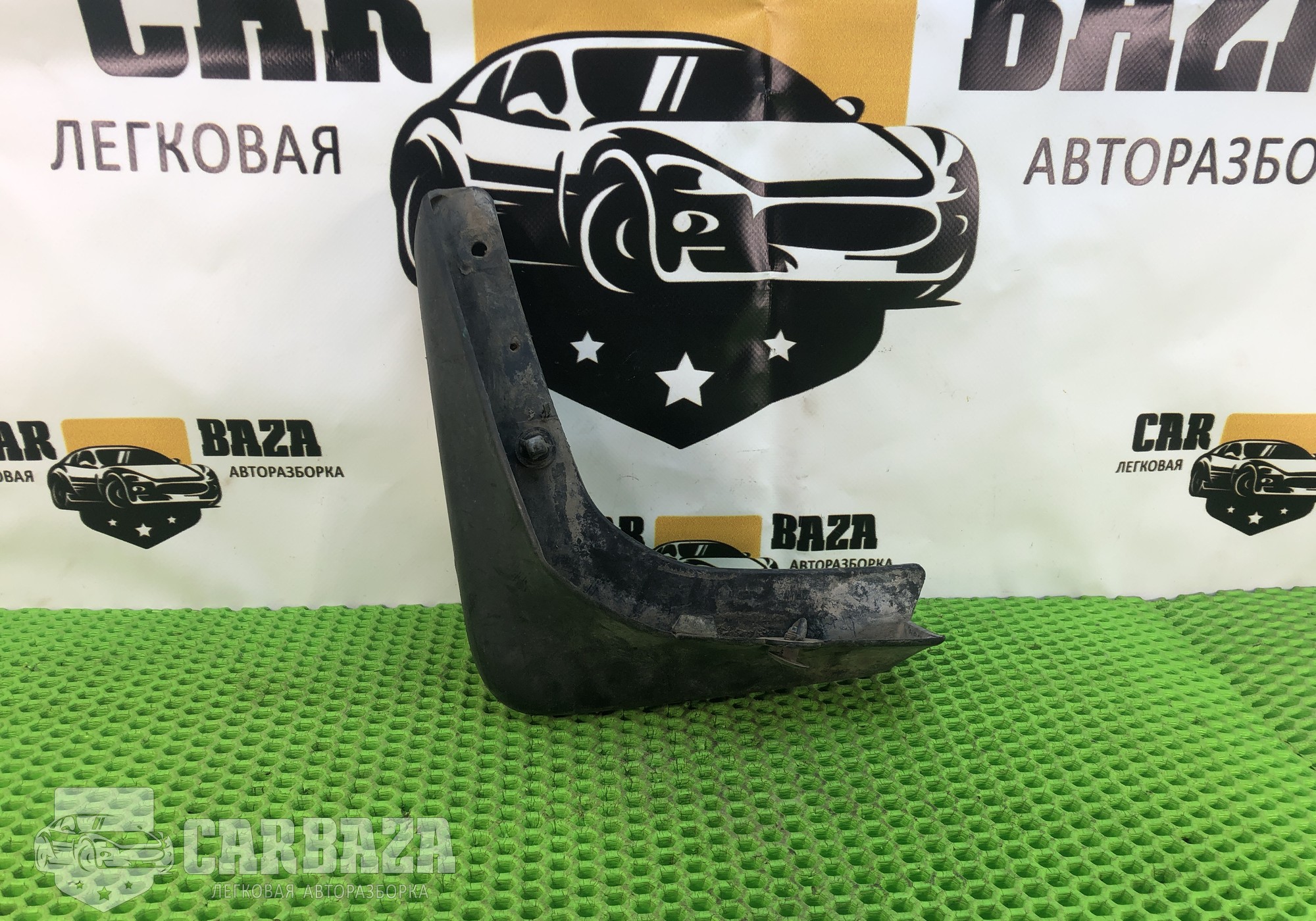 MR991955 Брызговик задний левый CU