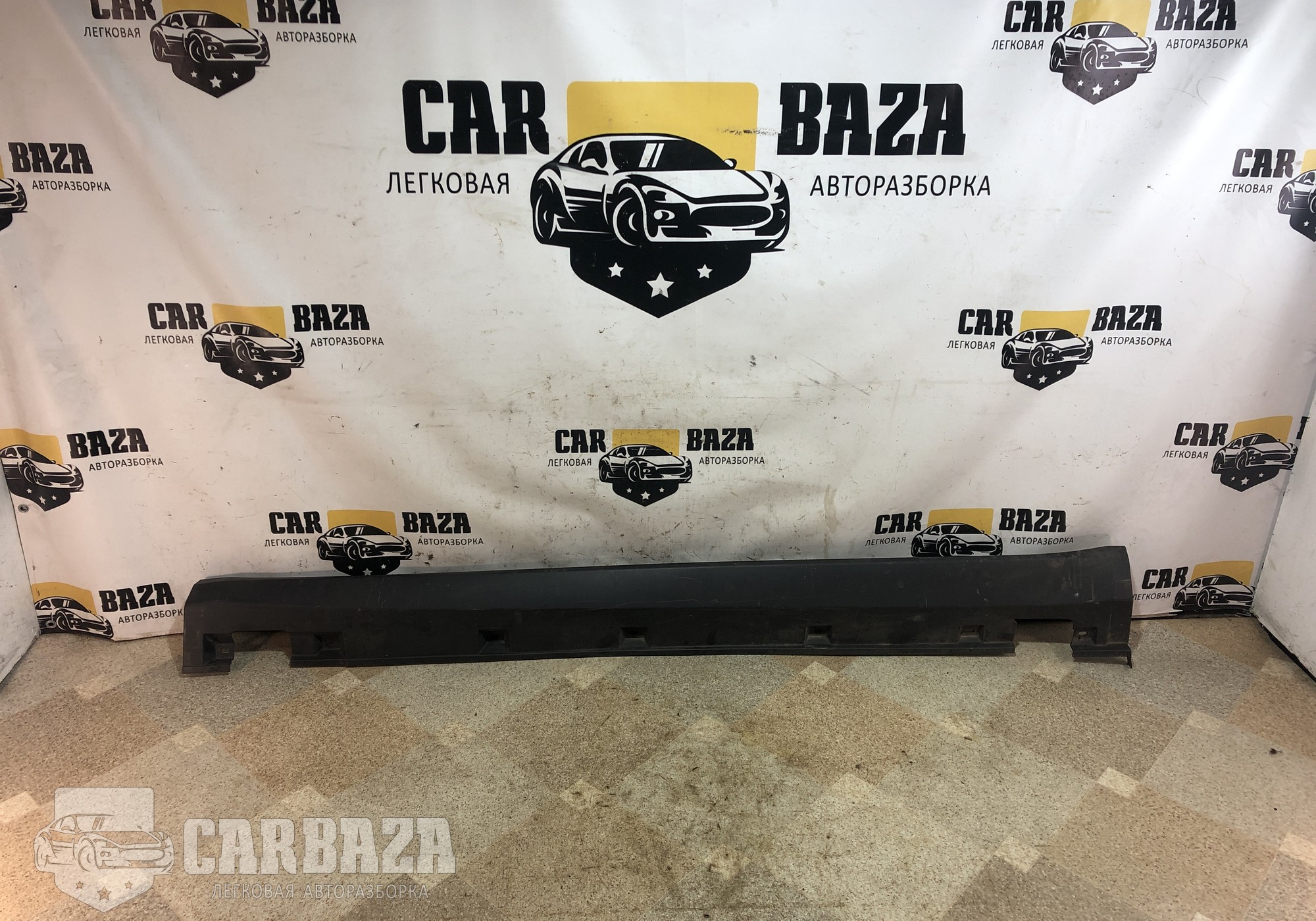 A1646900740 Накладка порога наружная левая для Mercedes-Benz M-class W164 (с 2005 по 2011)