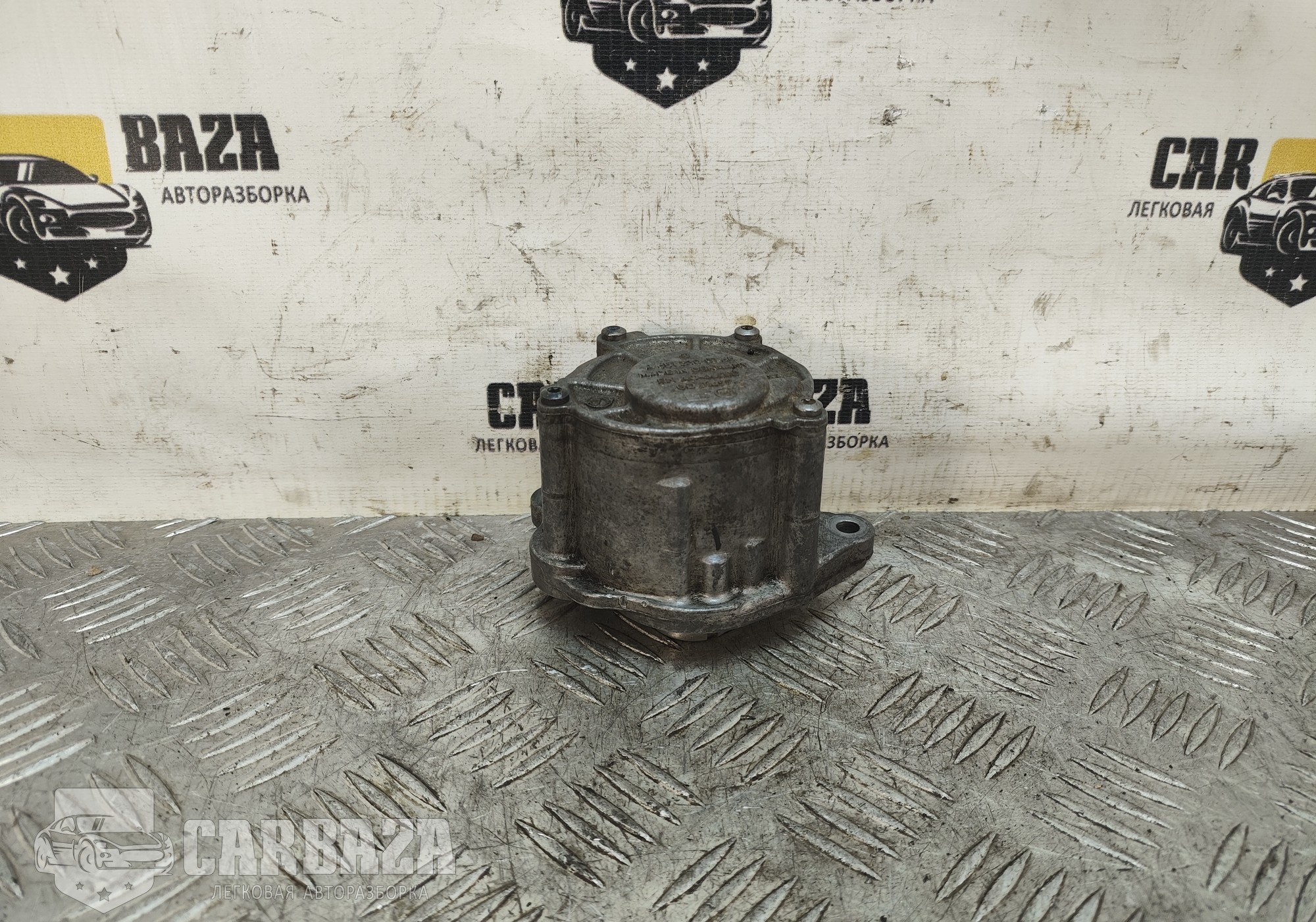 A6512300165 Насос вакуумный OM651 2.2 дизель для Mercedes-Benz E-class W212, S212, C207 (с 2009 по 2016)