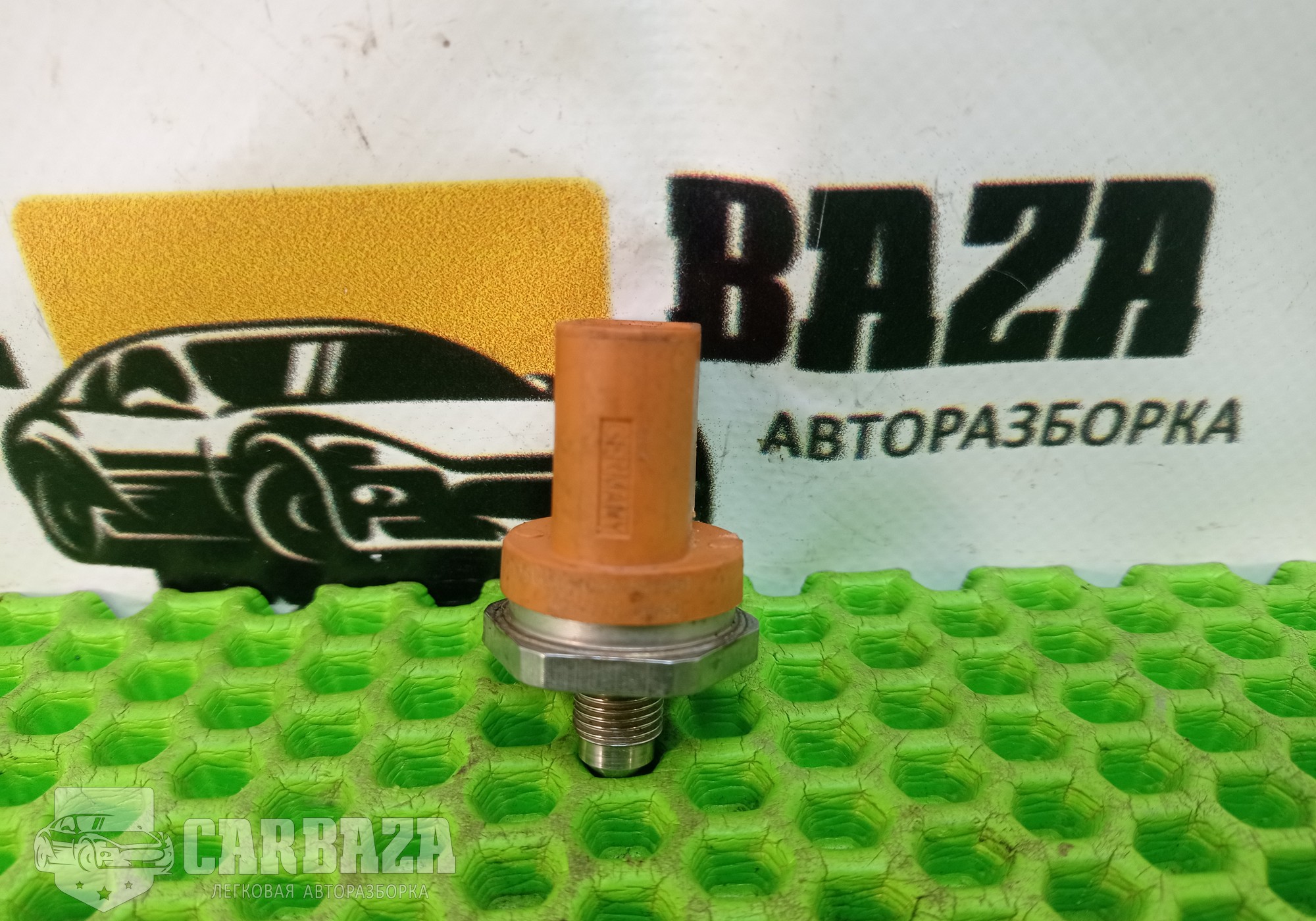 06J906051D Датчик давления топлива для Skoda Yeti