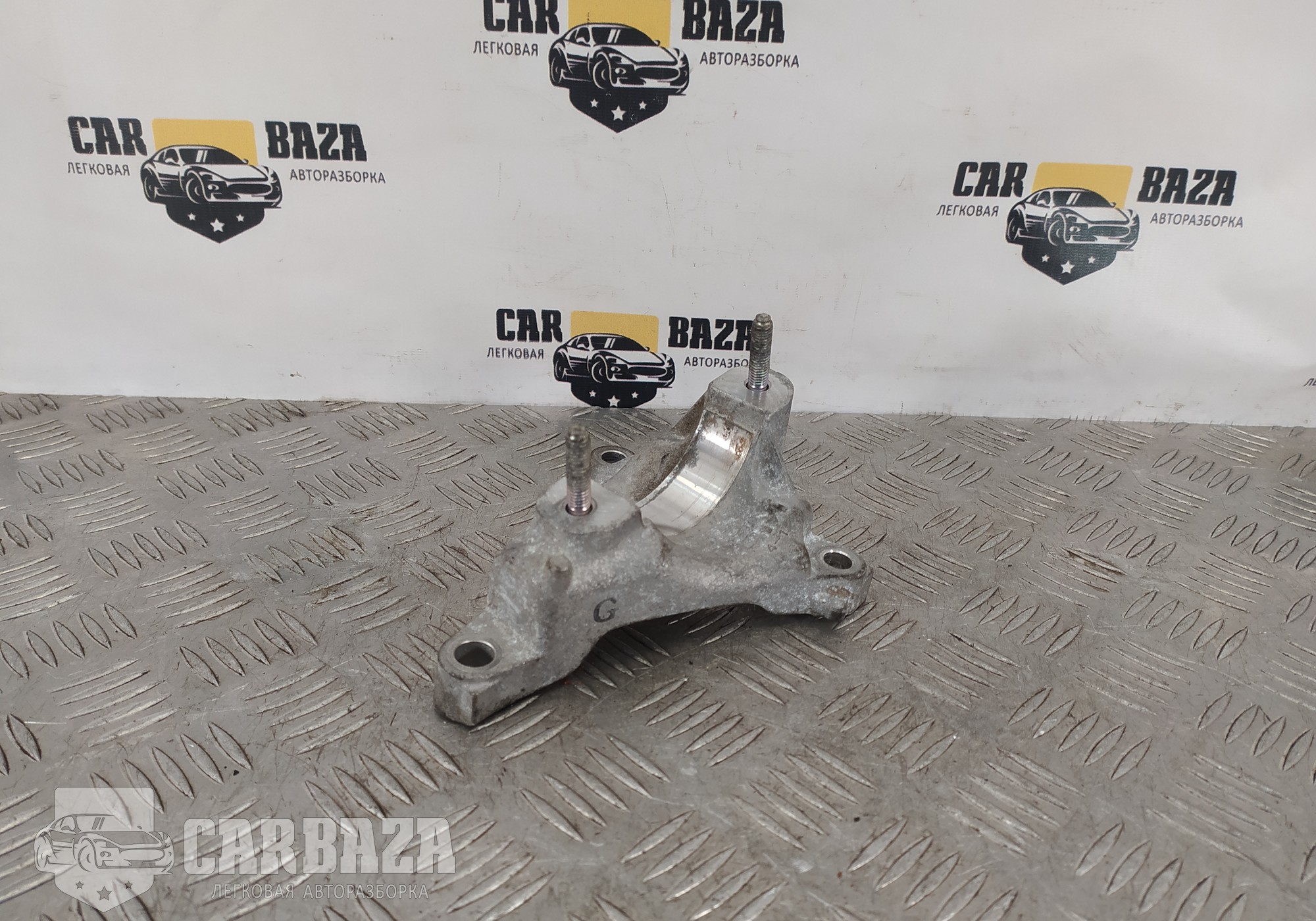 G2A325740C Кронштейн промежуточного вала для Mazda 3 III (с 2013)