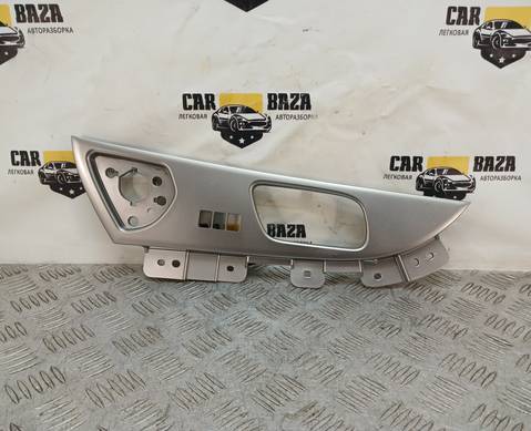 809321CA1A Накладка двери правая для Infiniti QX70