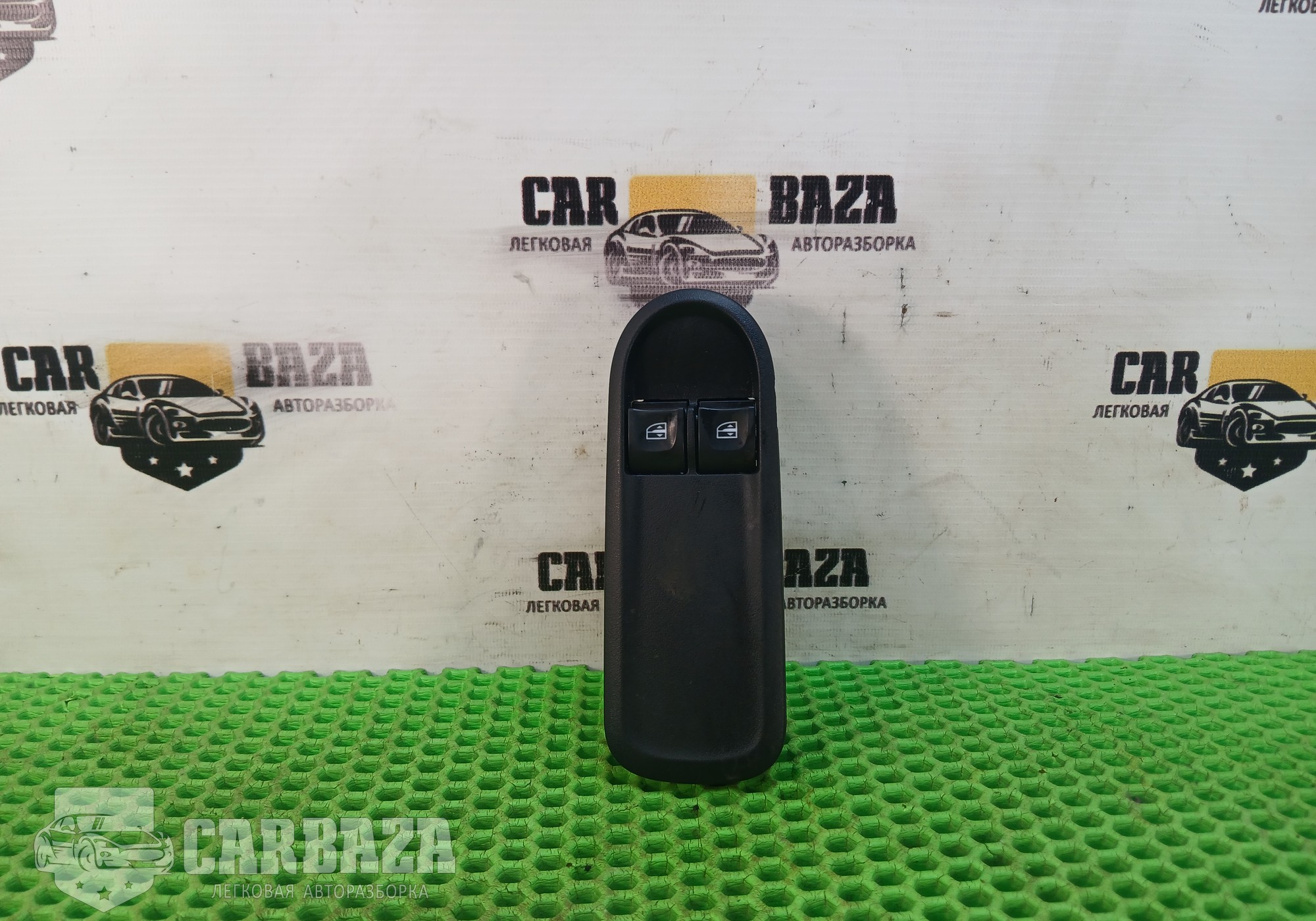 609604296R Блок управления стеклоподъемниками для Renault Logan