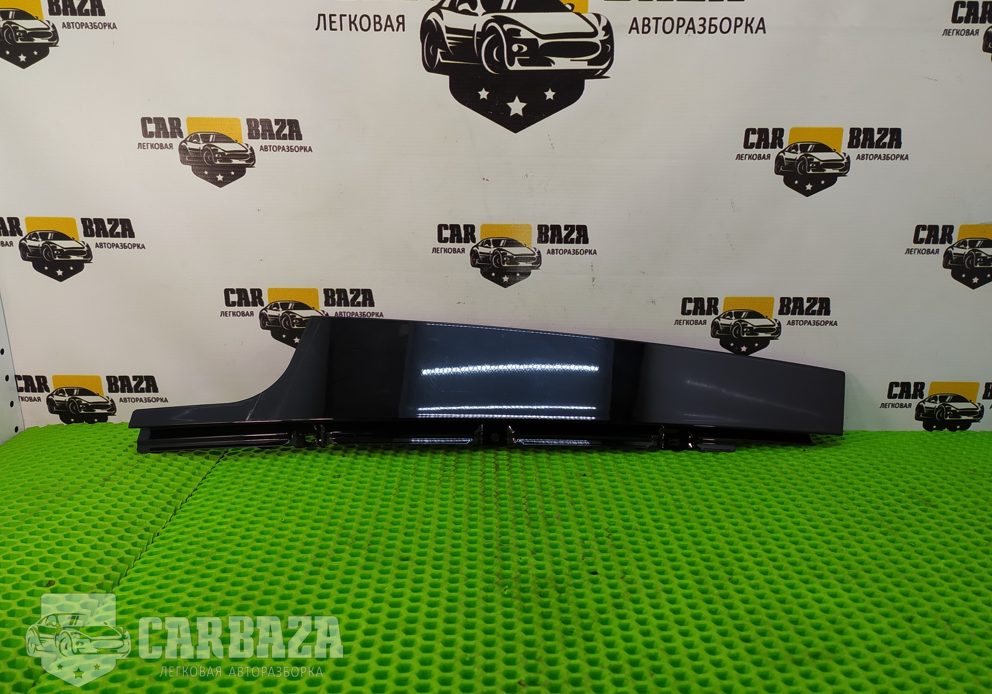 31688693 Накладка стойки двери передней правой для Volvo XC90 II (с 2014)