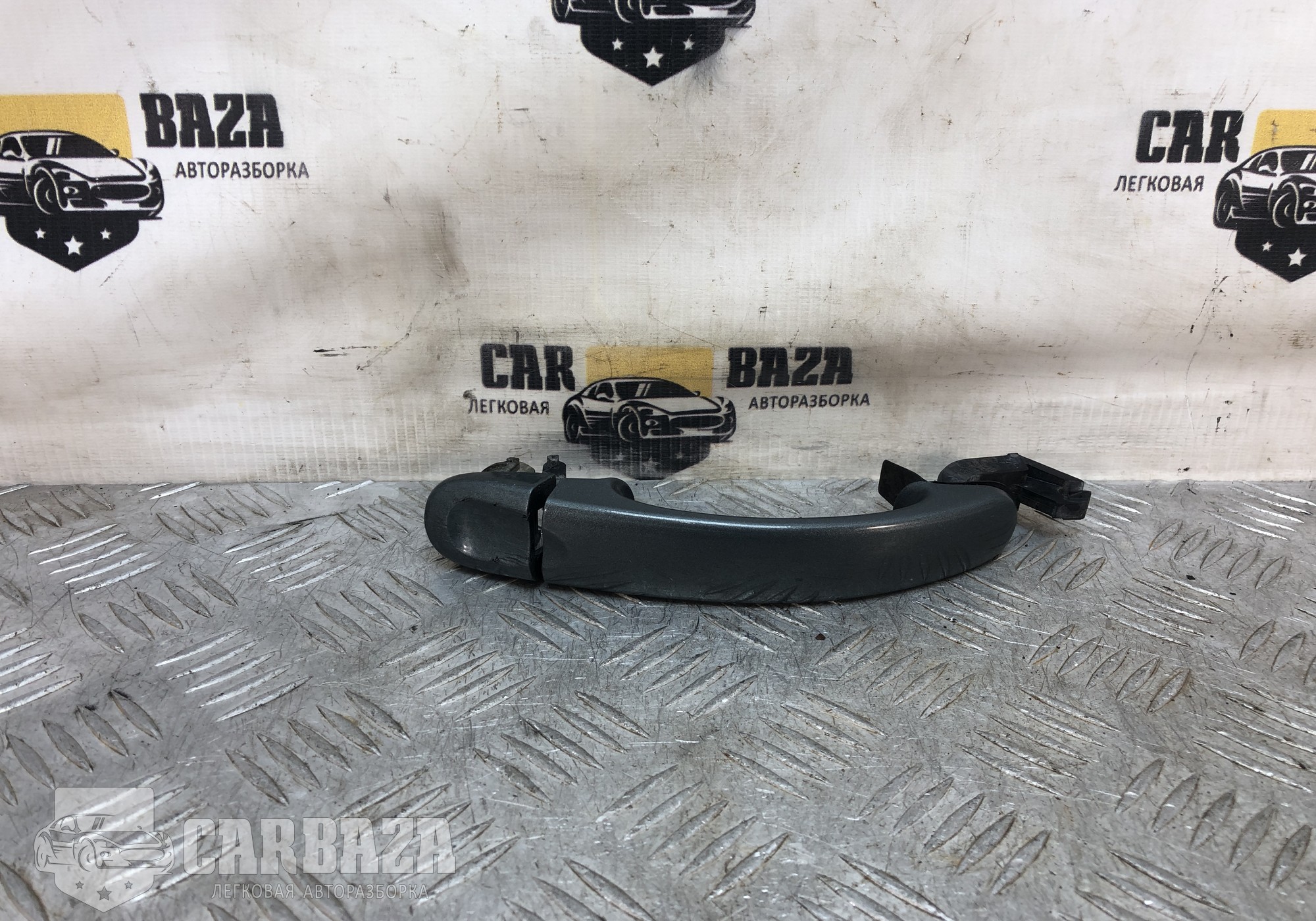1K5837205 Ручка двери наружная для Volkswagen Jetta