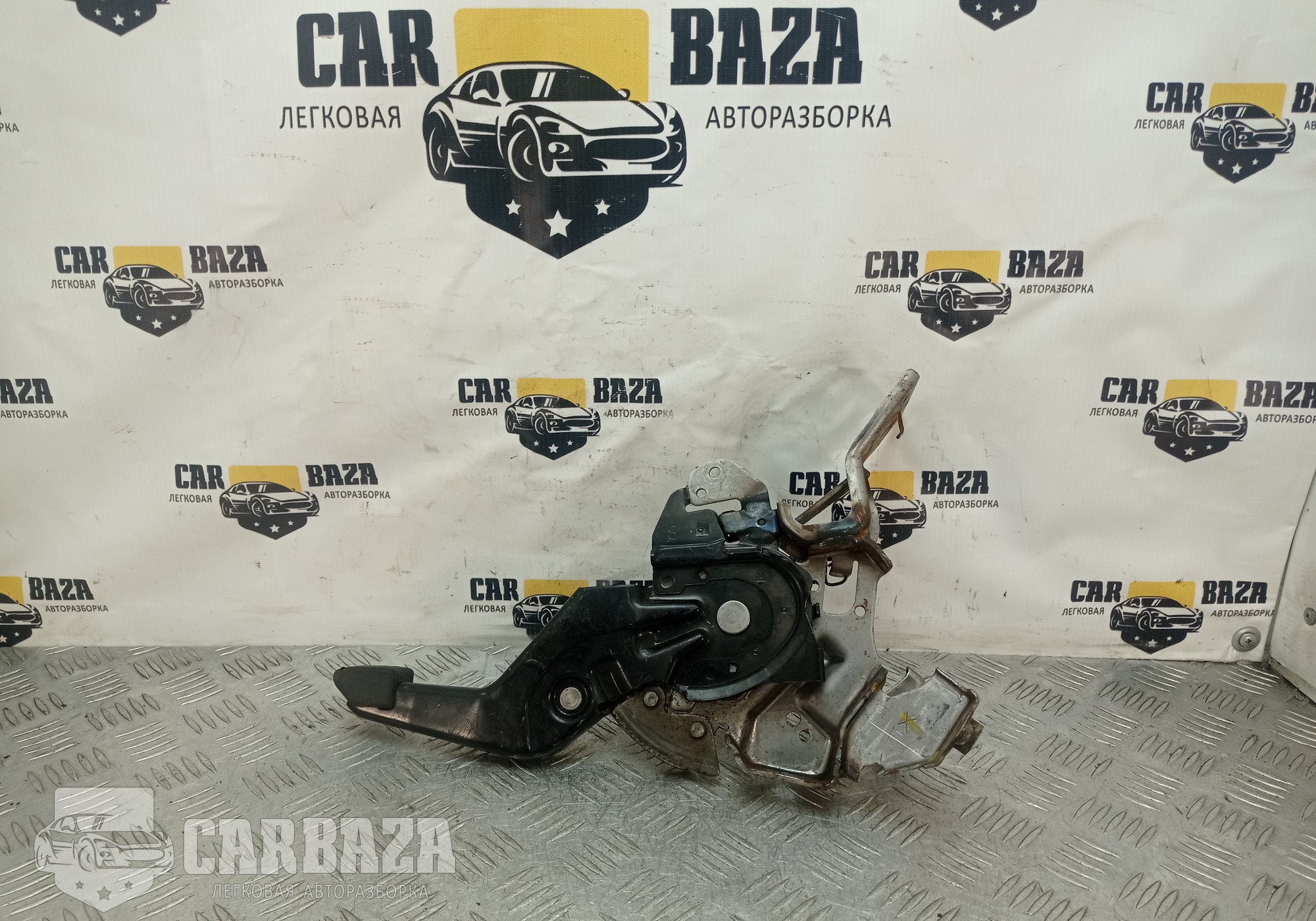 360101BB0 Педаль ручного тормоза