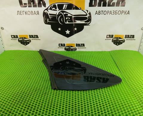 1360767 Форточка левая (хетчбек) для Ford Focus II (с 2004 по 2011)