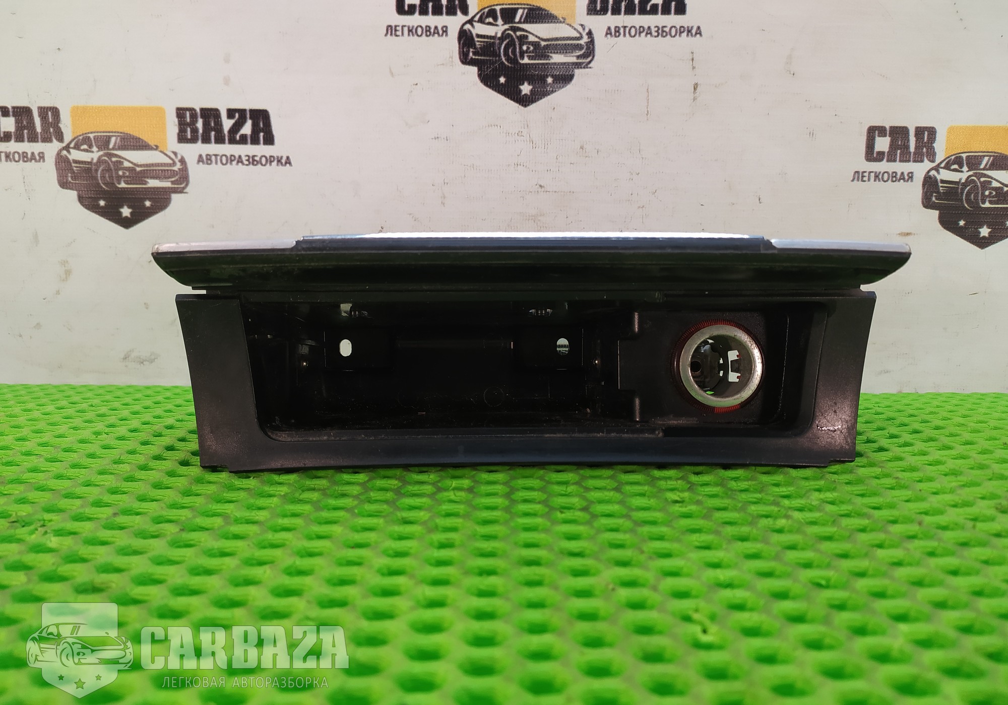 3C0863284K Прикуриватель для Volkswagen Passat B7 (с 2010 по 2015)