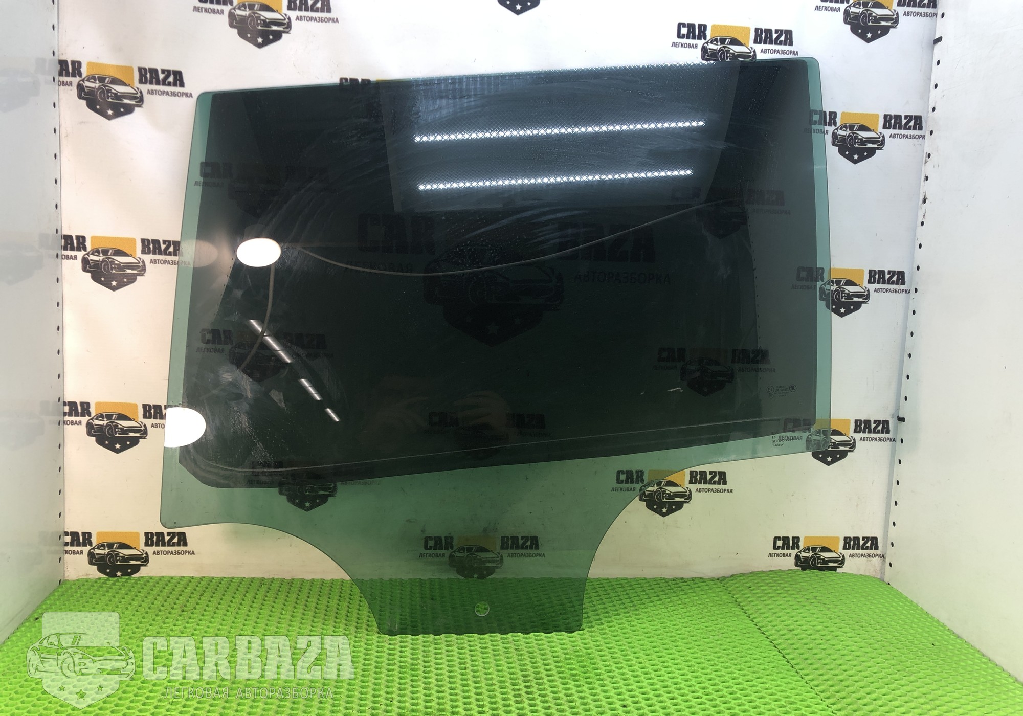 5L0845205B Стекло двери задней левой для Skoda Yeti (с 2009 по 2018)