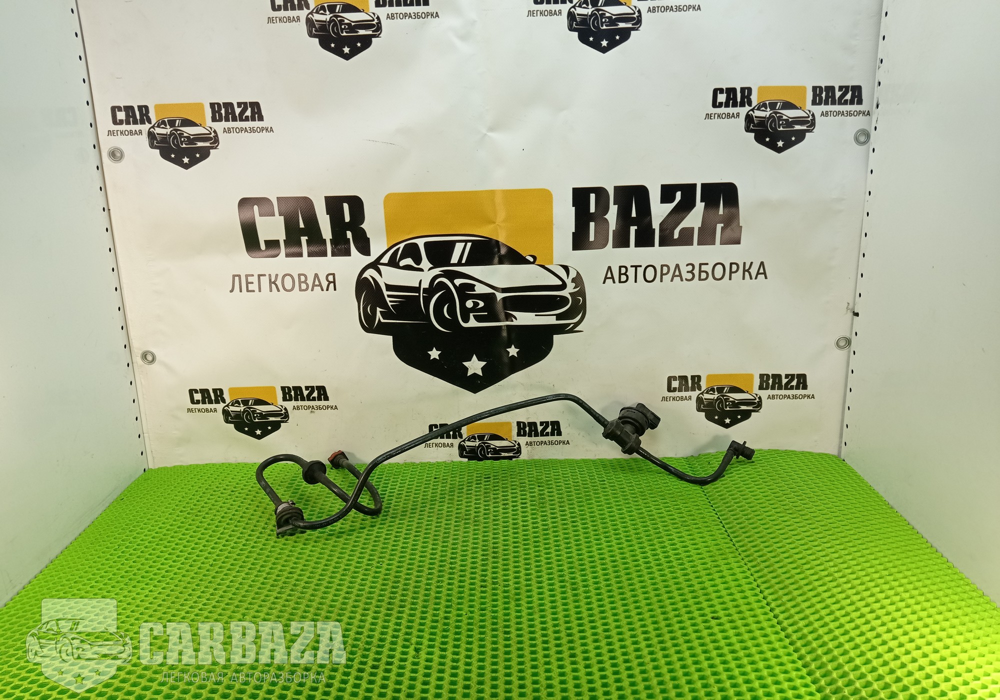 EJ329C490AA Трубка вакуумного усилителя тормоза для Land Rover Range Rover Evoque (с 2011)