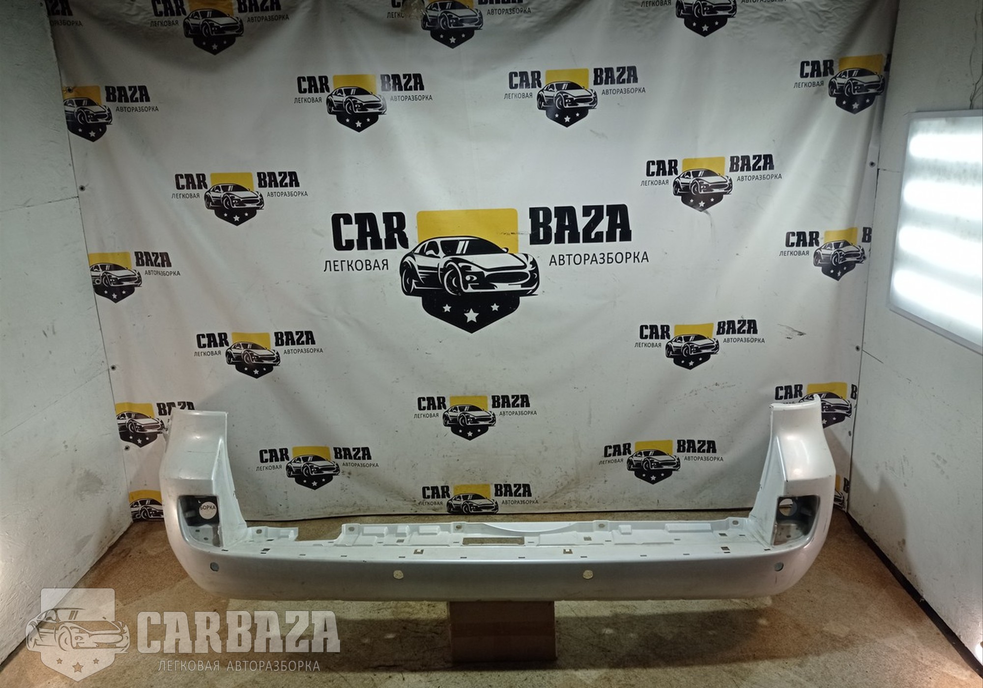 5215960989 Бампер задний для Toyota Land Cruiser 200 (с 2007)