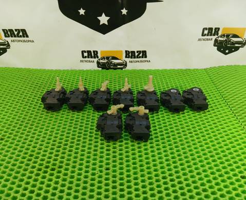 01092021 Моторчик привода заслонок отопителя для Volvo XC90 II (с 2014)