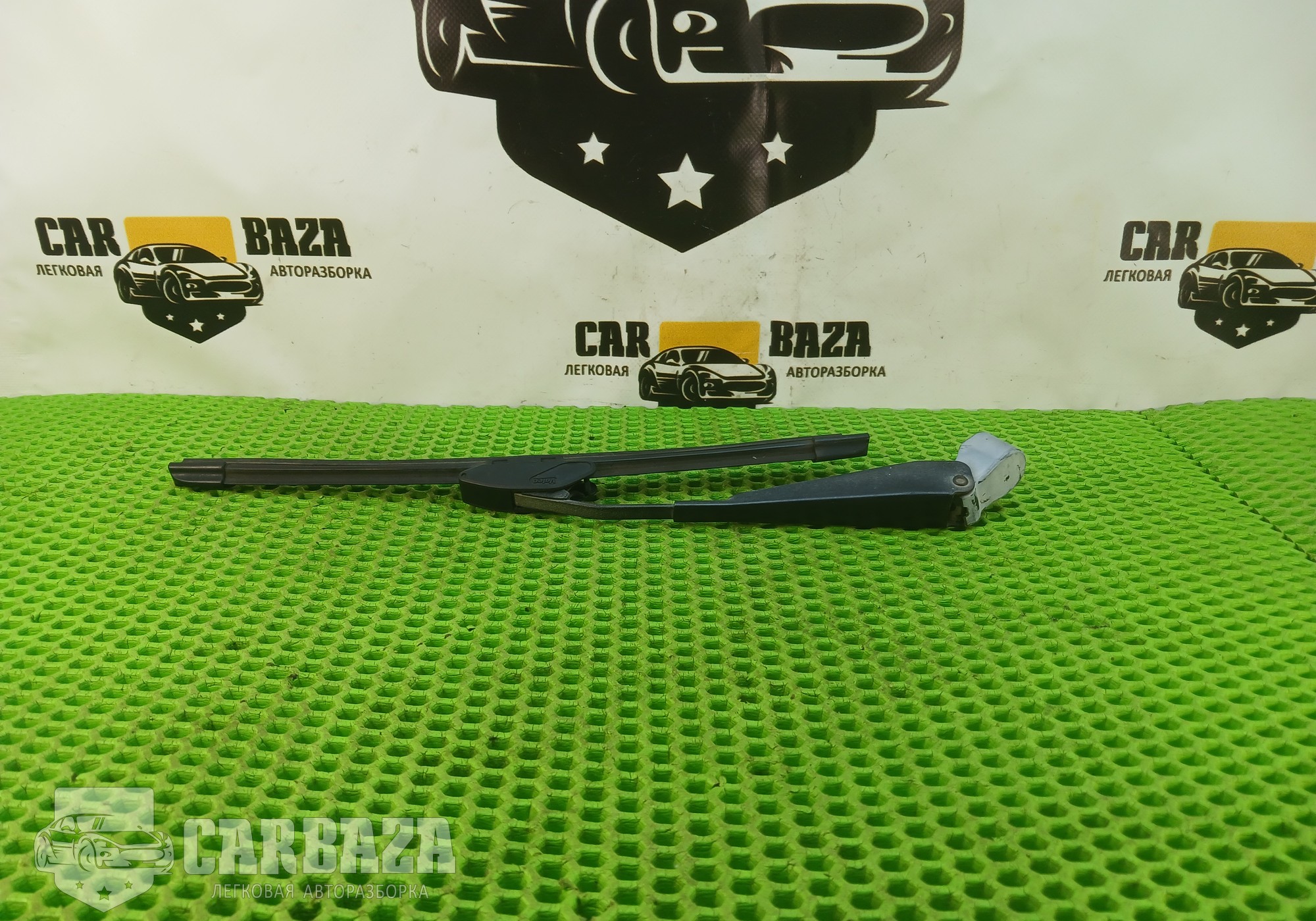 LR003297 Поводок стеклоочистителя задний для Land Rover Freelander II (с 2006 по 2014)