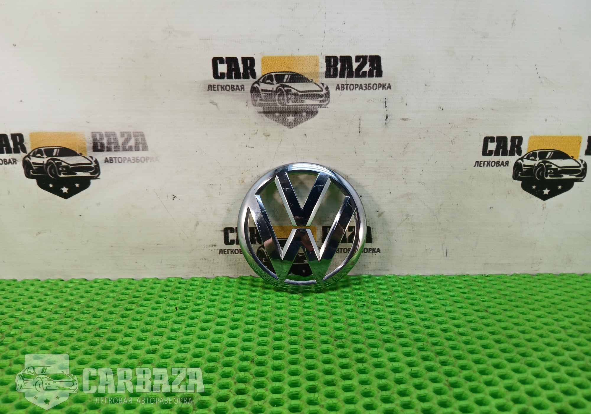 5N0853630 Эмблема крышки багажника для Volkswagen Tiguan I (с 2007 по 2017)
