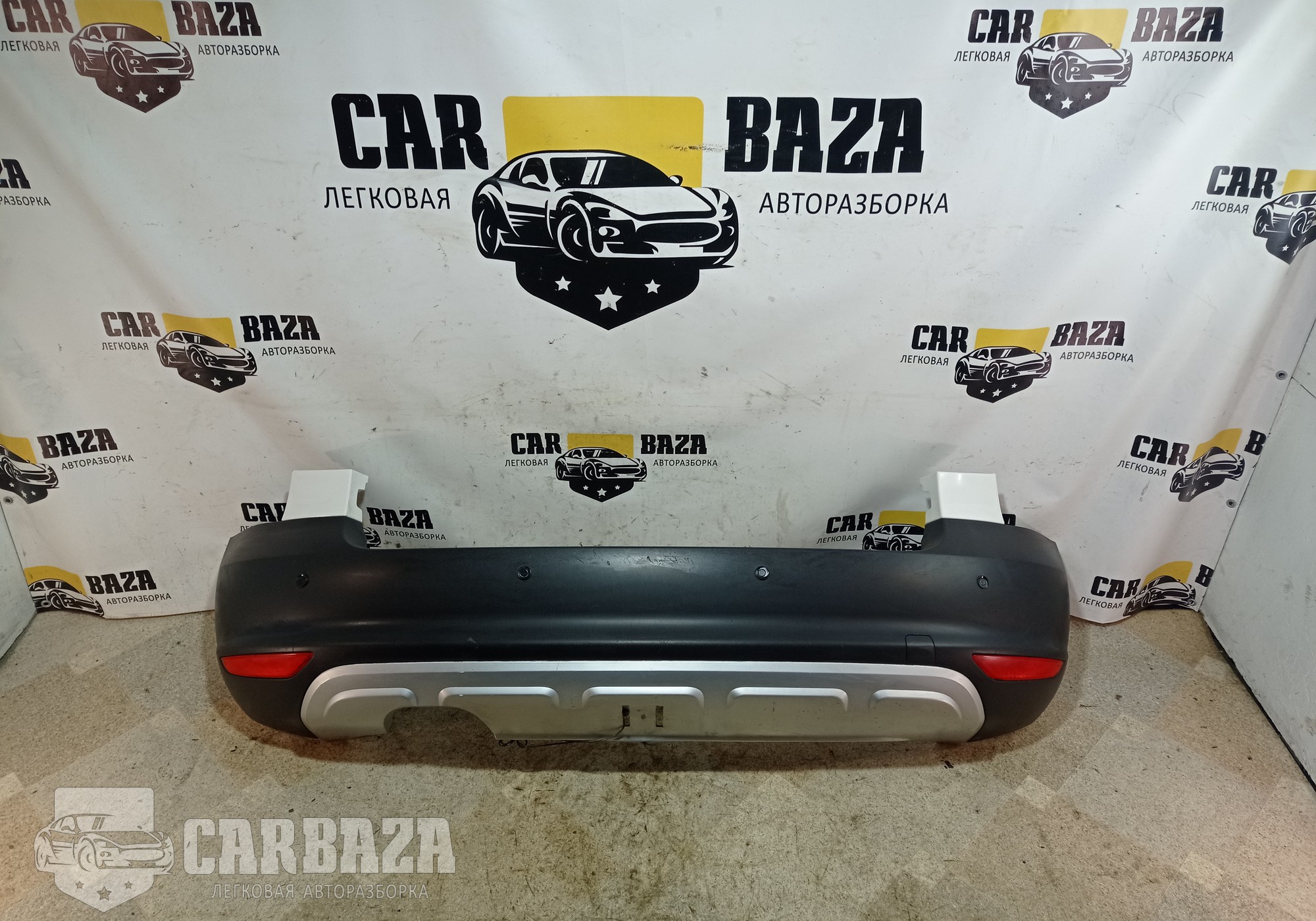 5L6807421 Бампер задний Дорест. для Skoda Yeti (с 2009 по 2018)