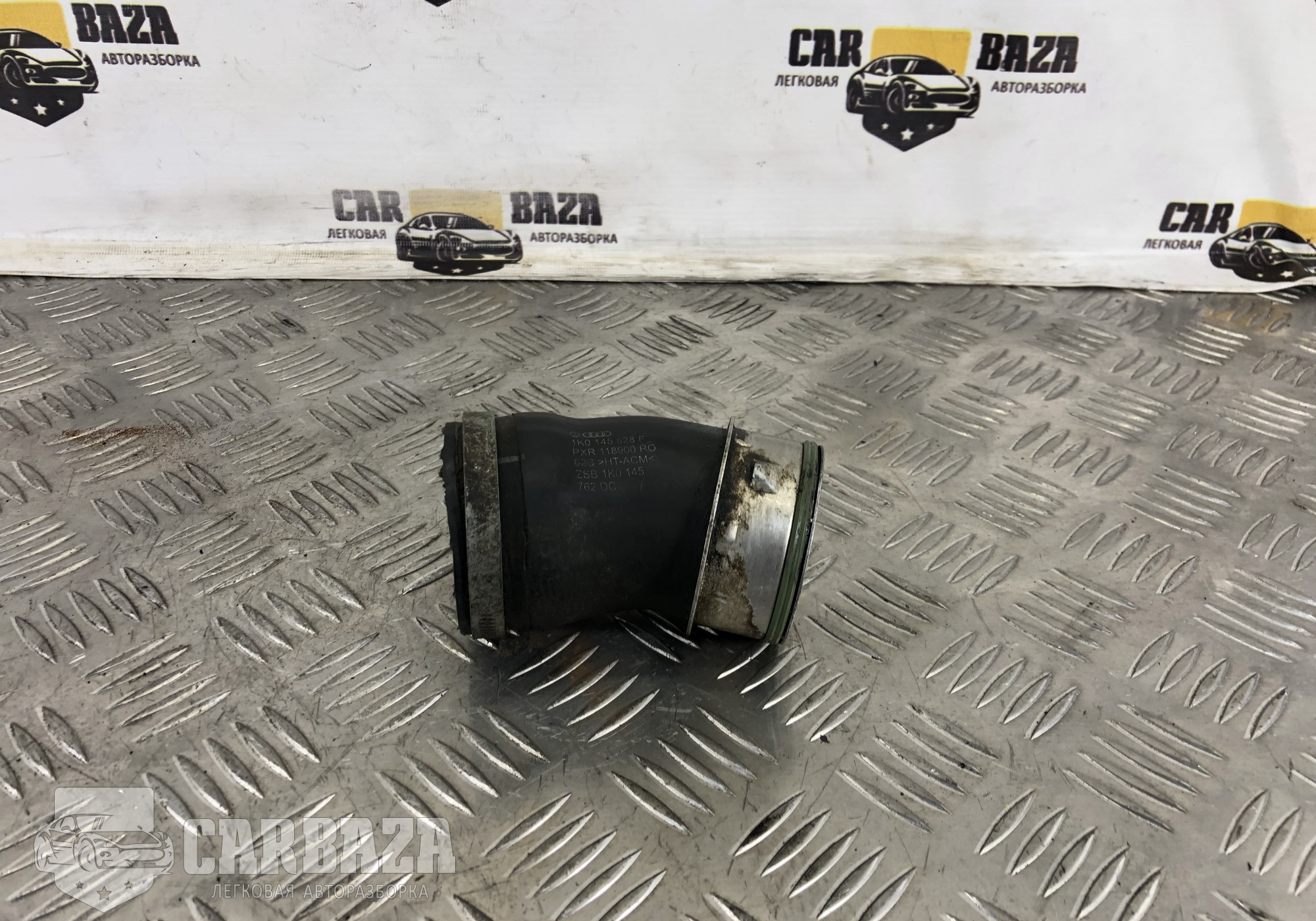 1K0145828F Патрубок интеркулера для Volkswagen Passat B8 (с 2014)