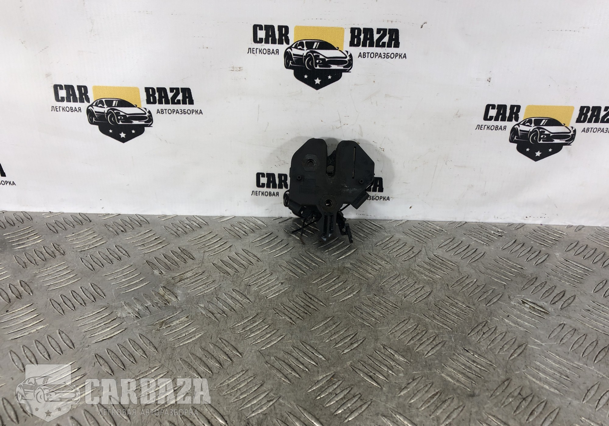 9483765 Замок капота для Volvo XC90