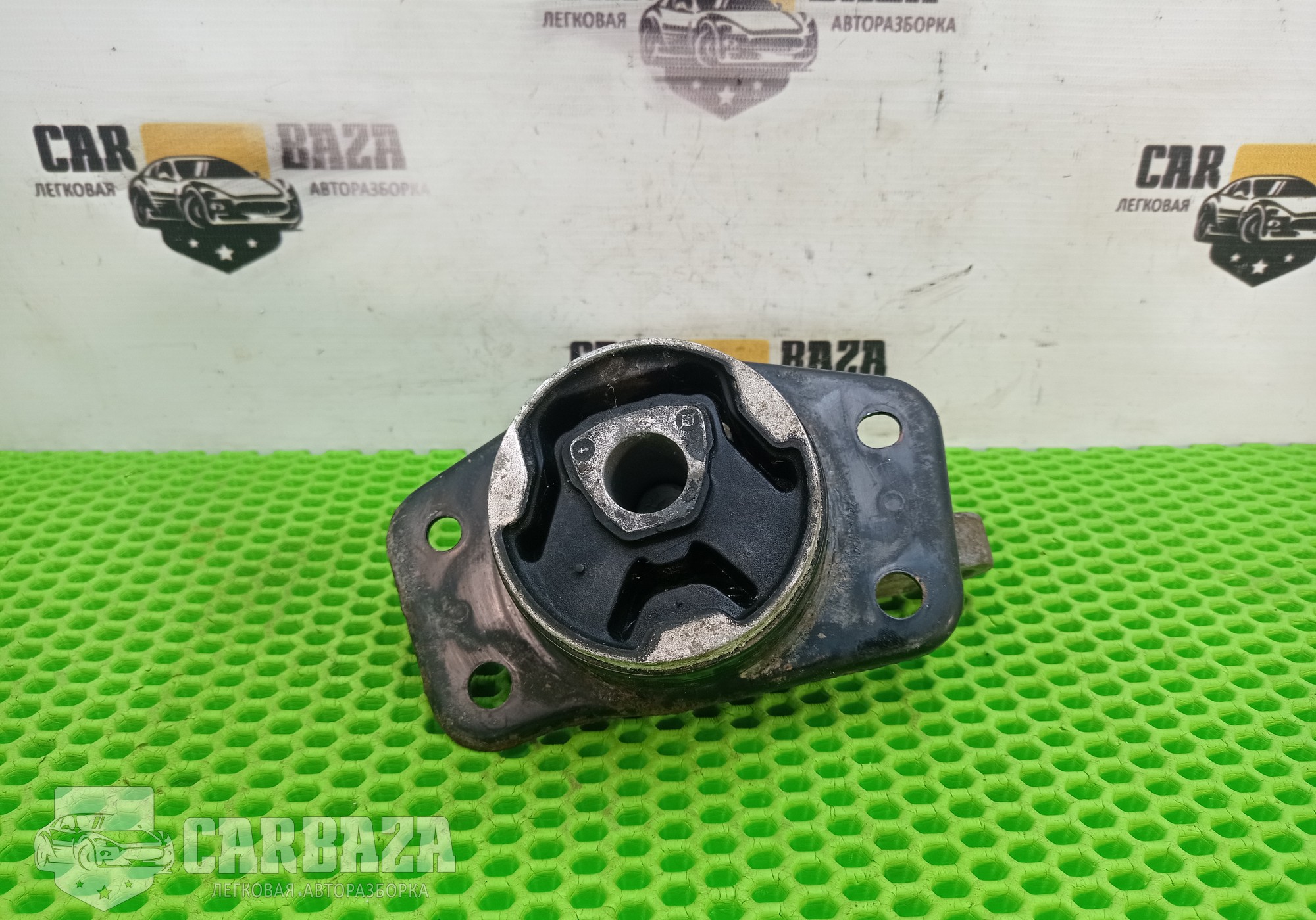 MR961611 Опора кпп (подушка) левая 1.3 Z34A для Mitsubishi Colt VI (с 2002 по 2012)