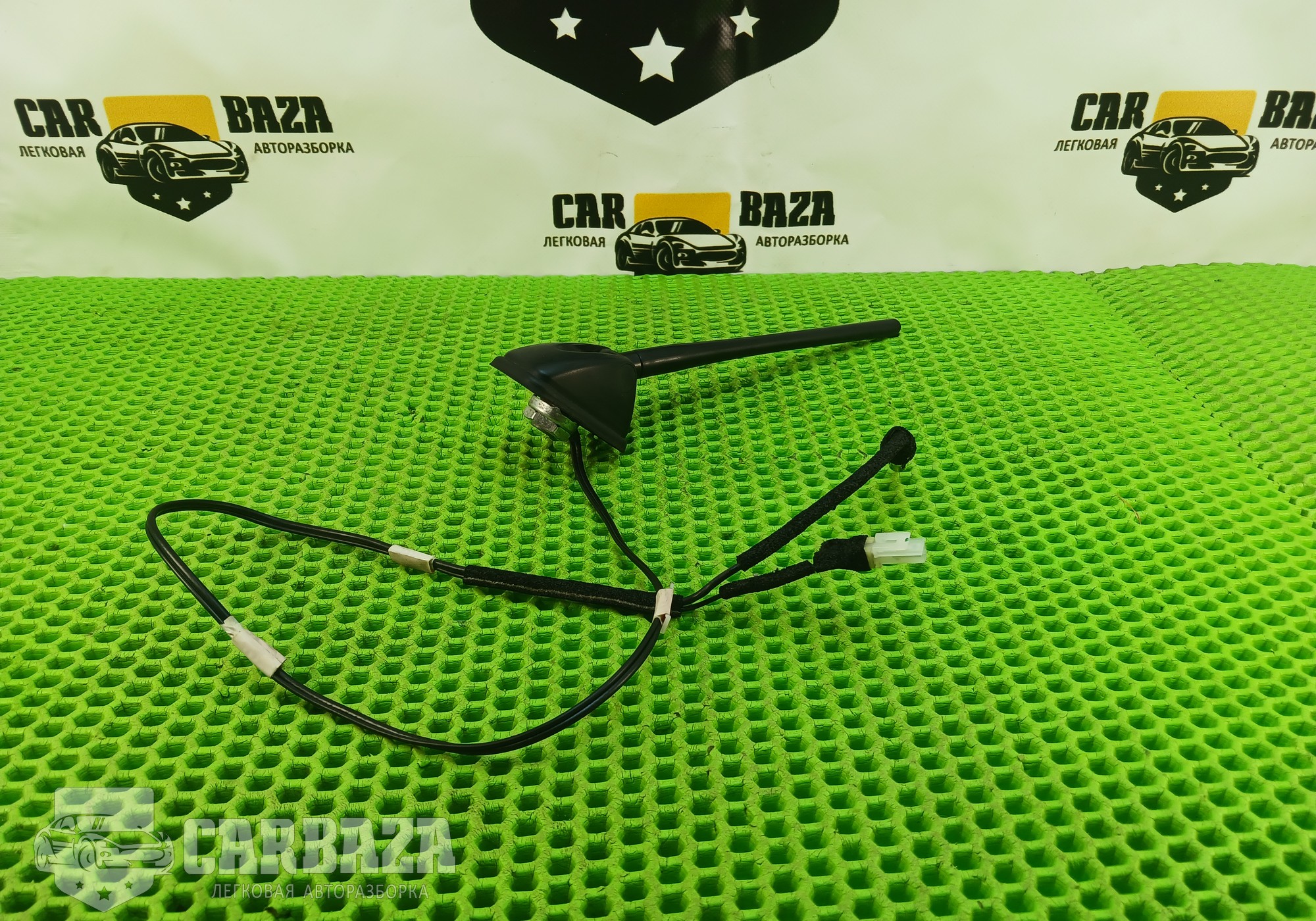 28208ED01D Антенна крыши Е11