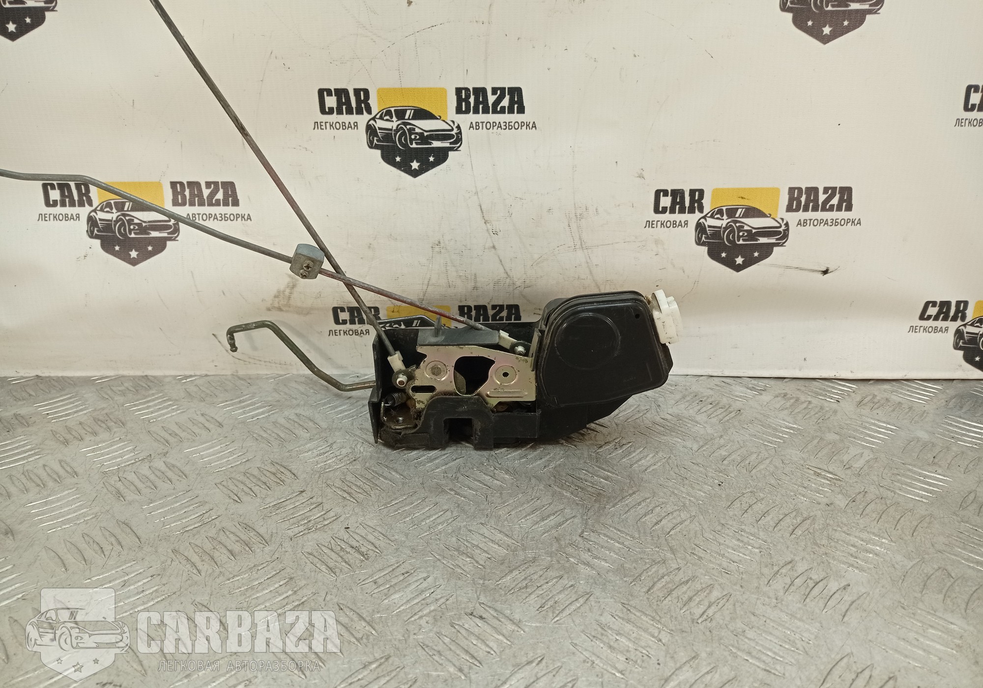 8131017110 Замок двери передней левой для Hyundai Matrix (с 2001 по 2010)