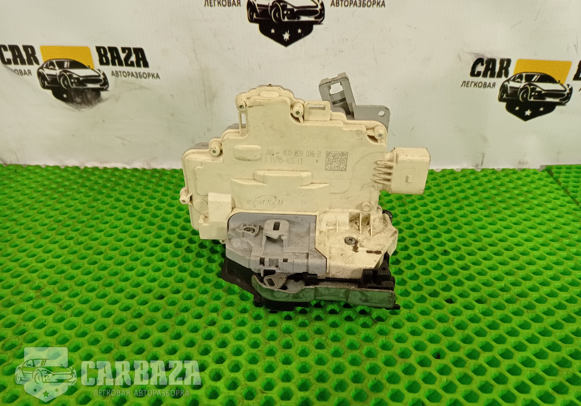4G0839016B Замок двери задней правой R для Audi A3